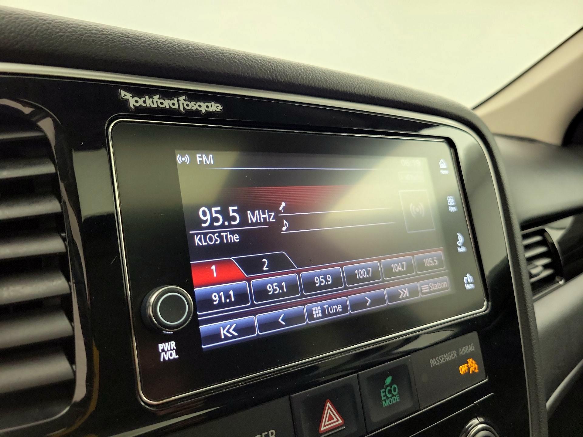 Thumbnail: 2018 Mitsubishi Outlander - 15