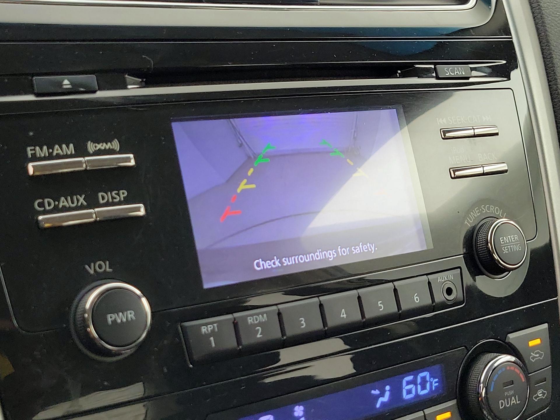 Thumbnail: 2013 Nissan Altima - 14