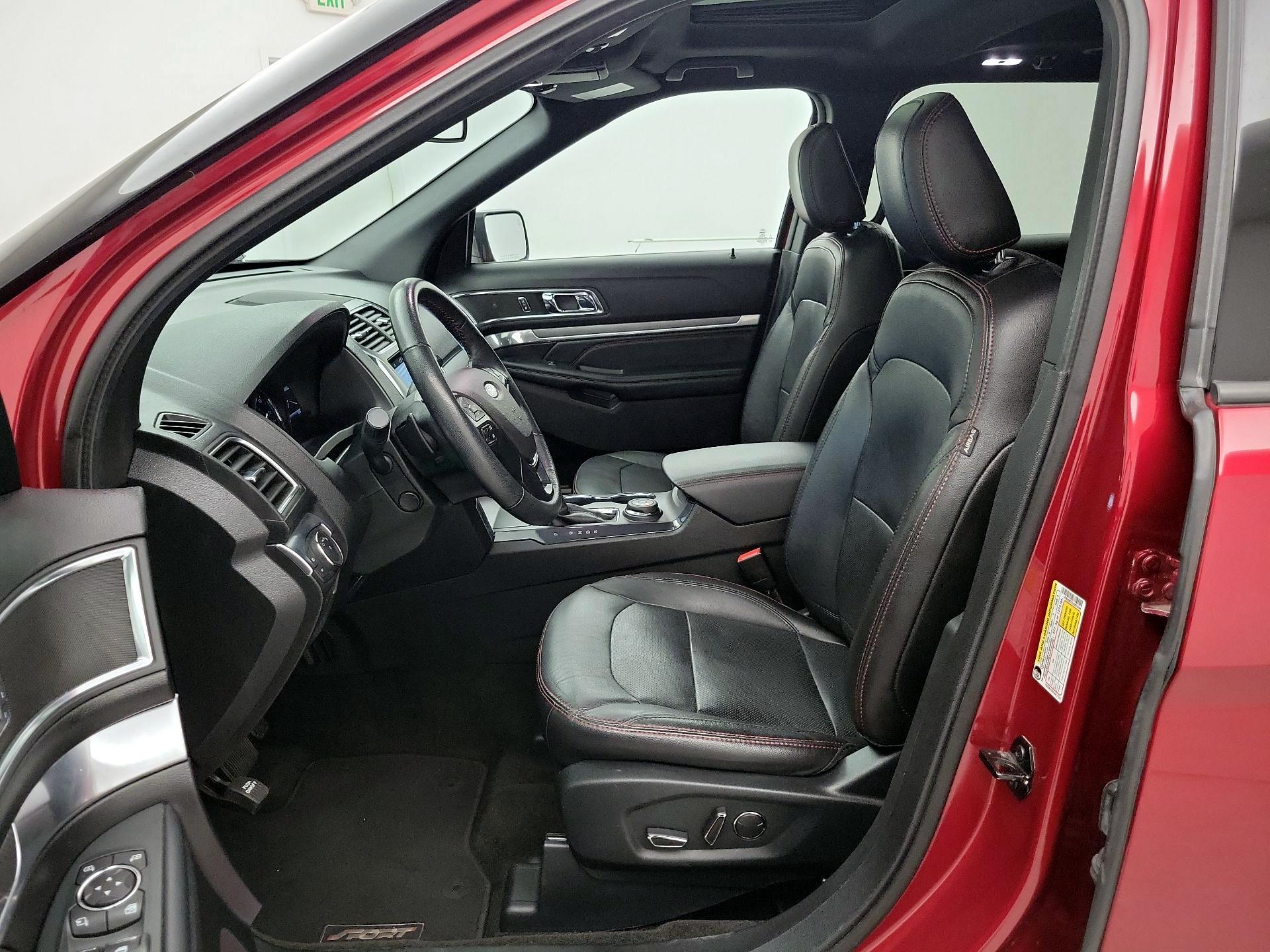 Thumbnail: 2018 Ford Explorer - 11