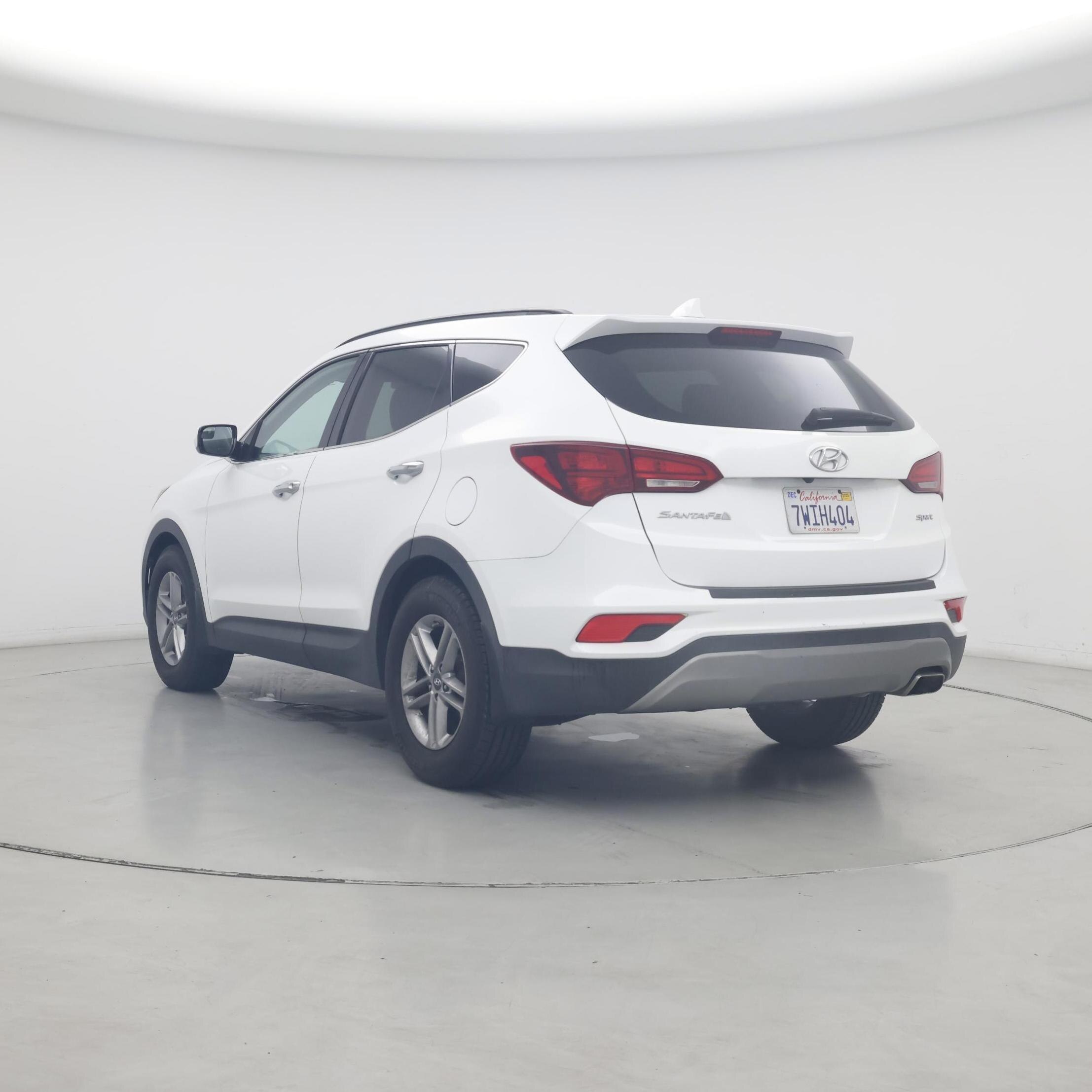 Thumbnail: 2017 Hyundai Santa Fe - 2