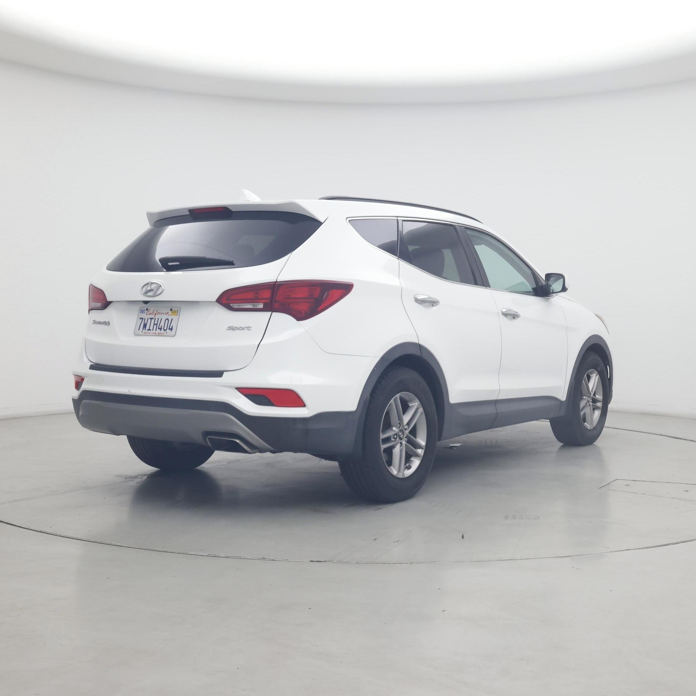 Thumbnail: 2017 Hyundai Santa Fe - 8
