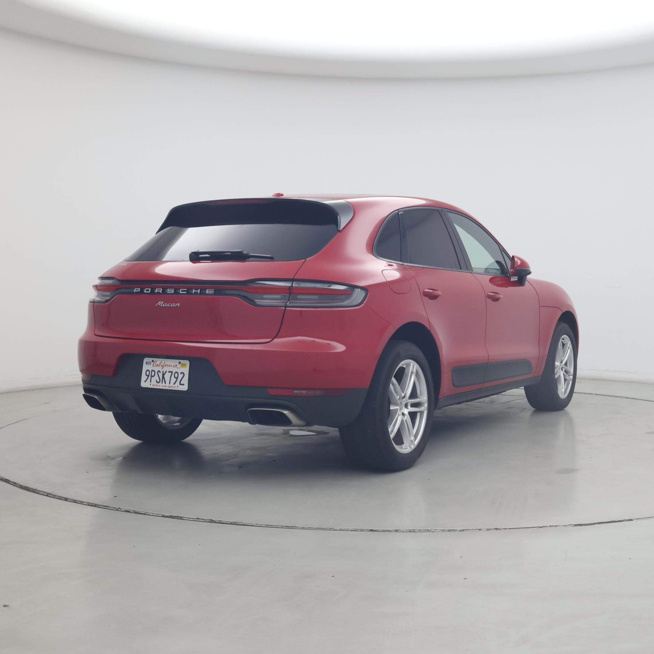 Thumbnail: 2021 Porsche Macan - 8