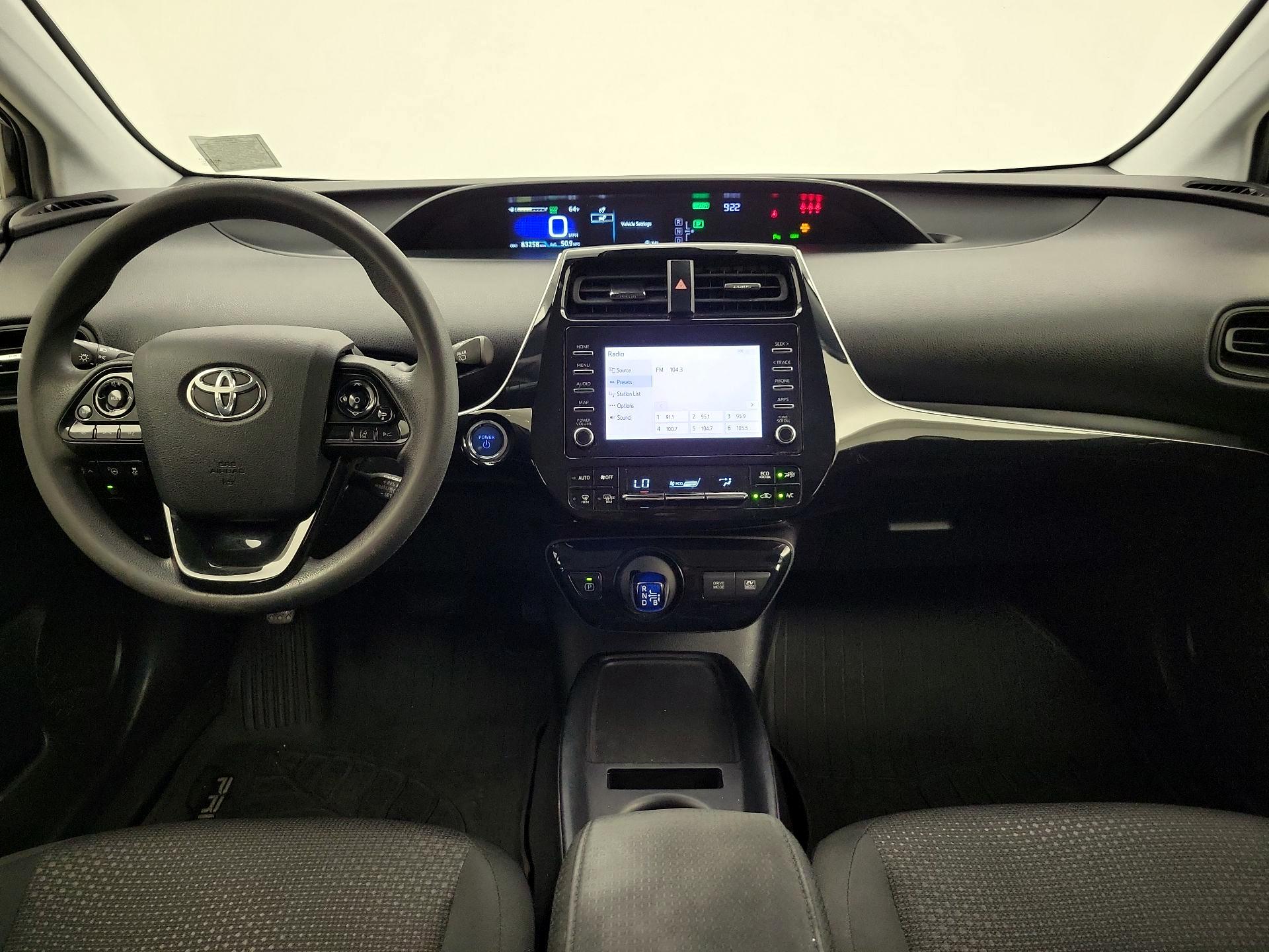 Thumbnail: 2020 Toyota Prius - 9
