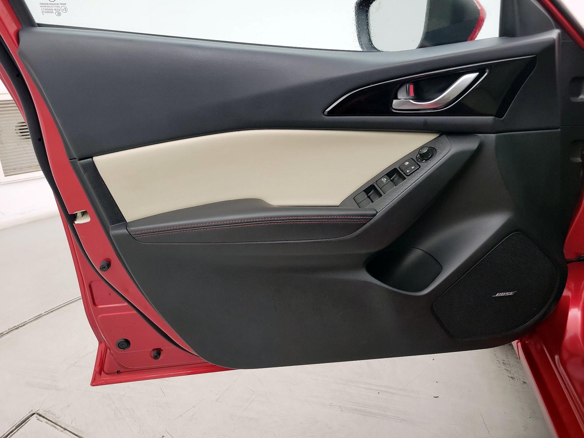 Thumbnail: 2014 Mazda Mazda3 - 12