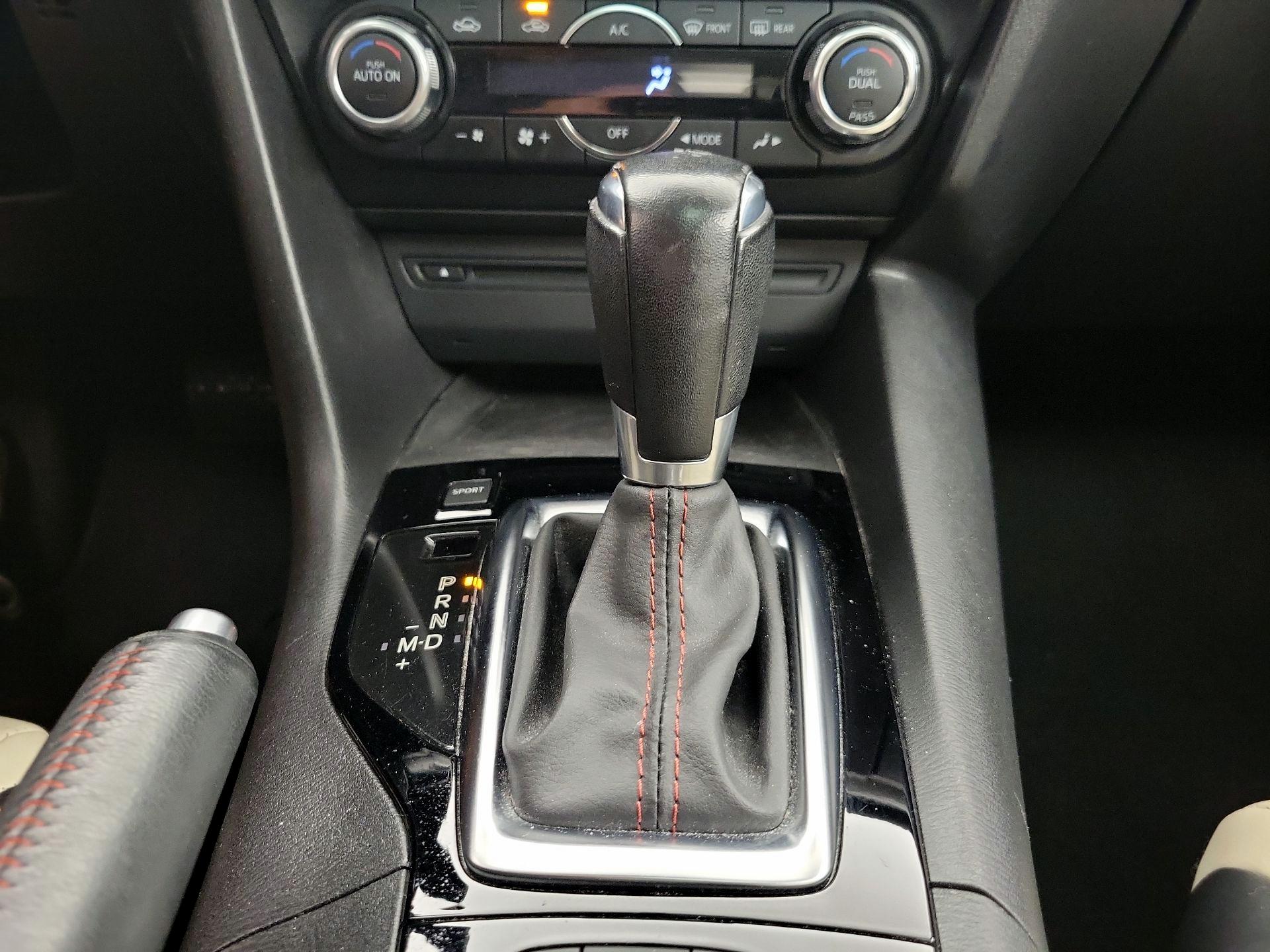 Thumbnail: 2014 Mazda Mazda3 - 18