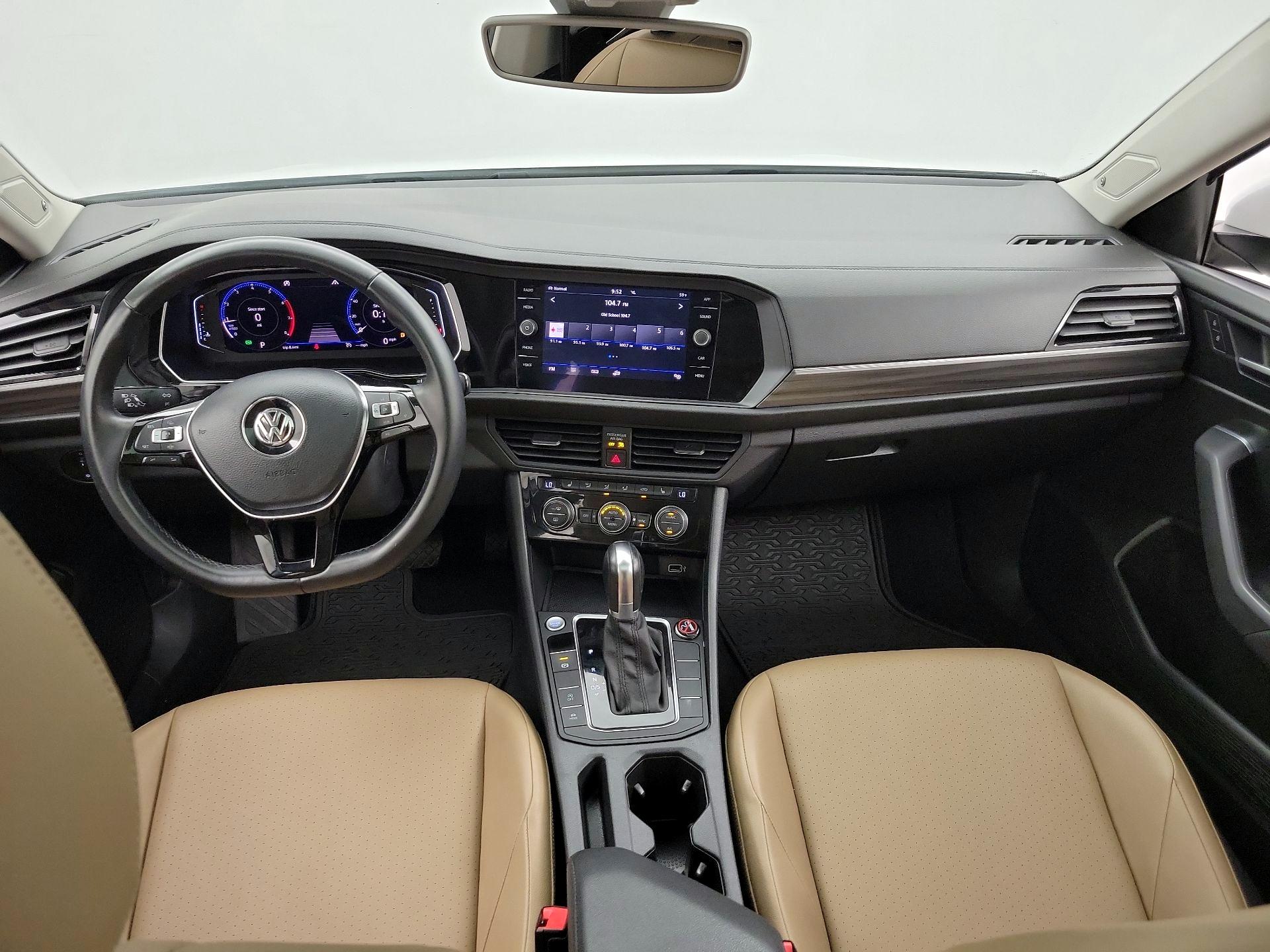 Thumbnail: 2019 Volkswagen Jetta - 9