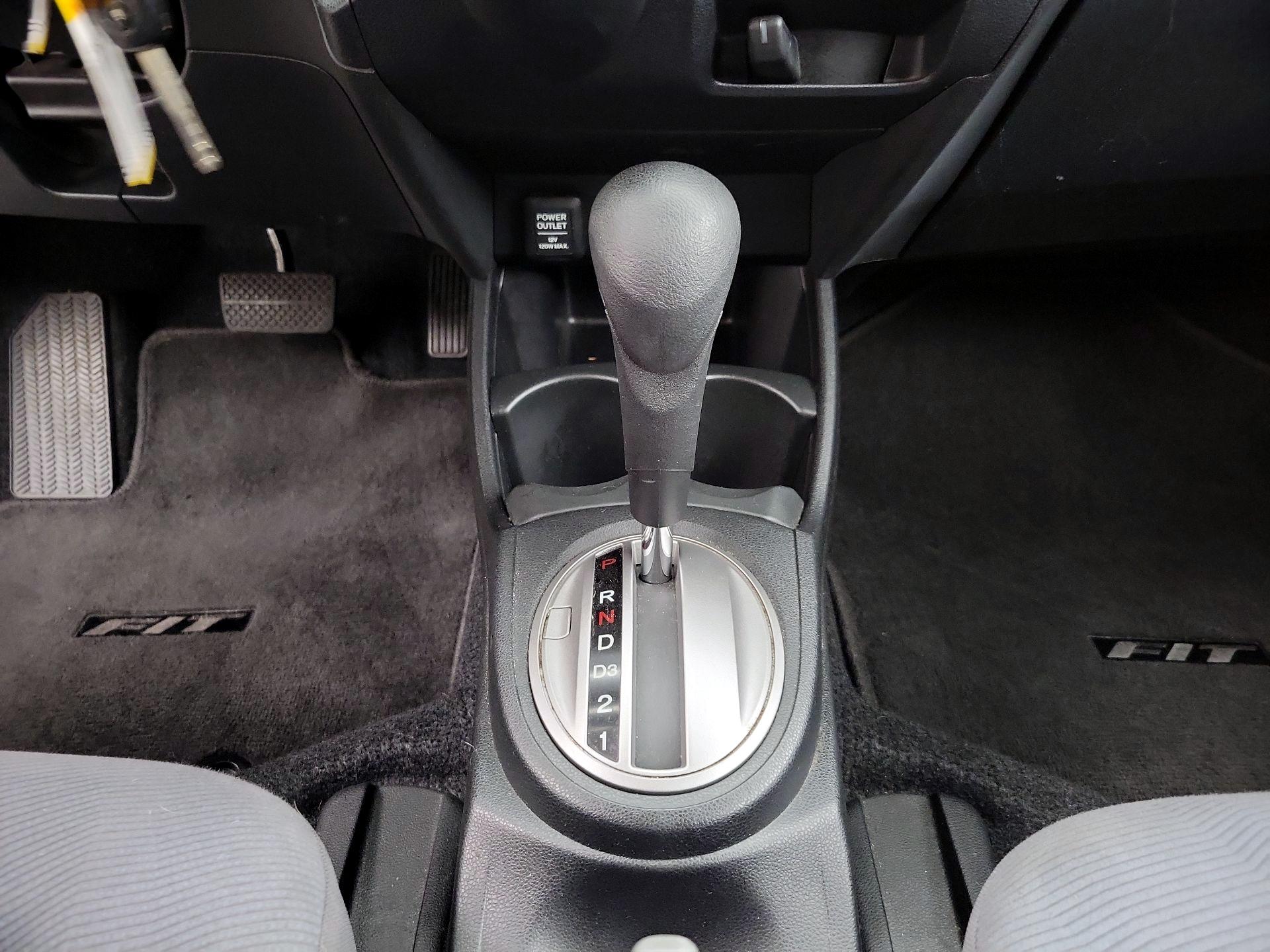 Thumbnail: 2013 Honda Fit - 16