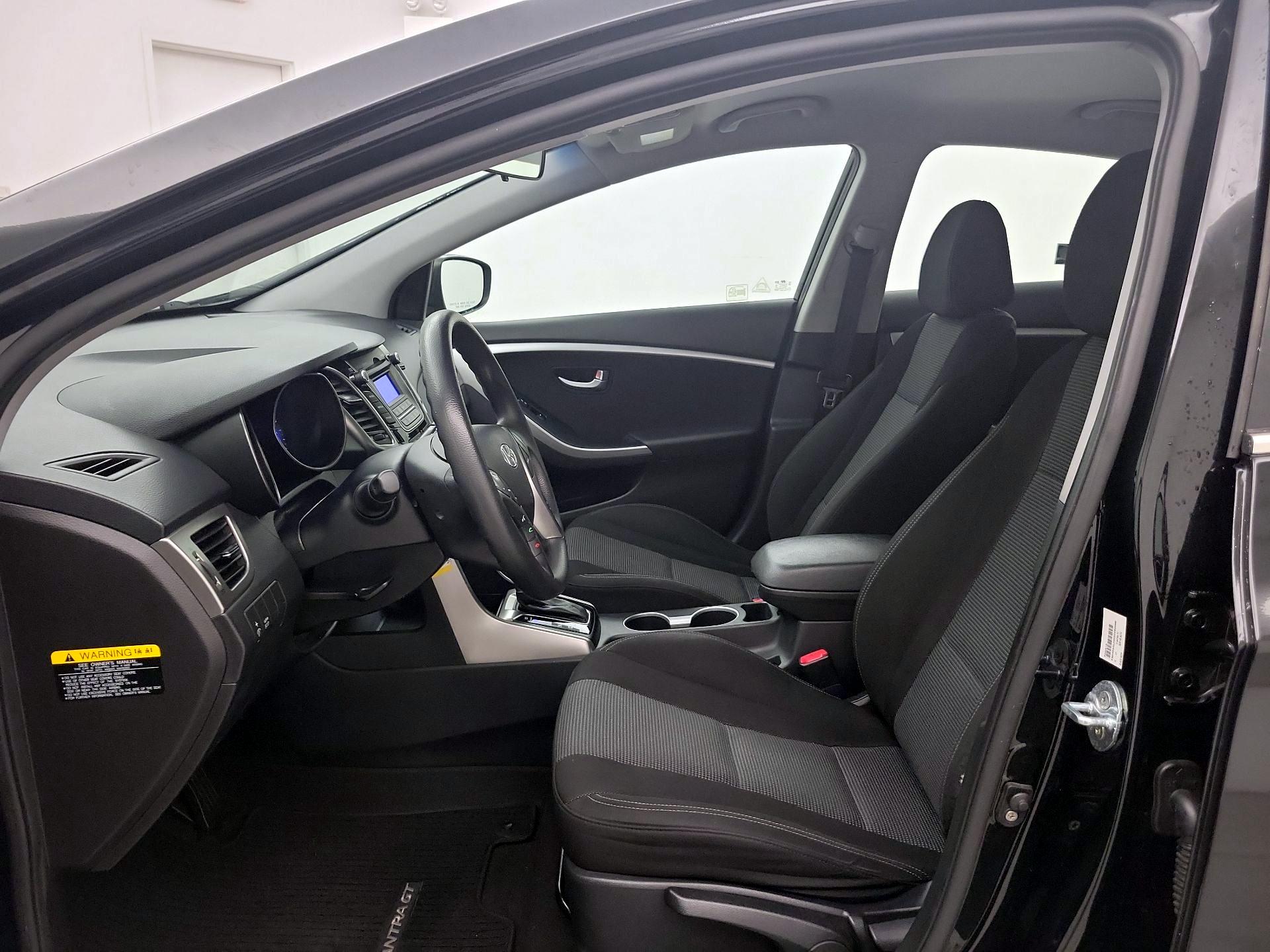 Thumbnail: 2016 Hyundai Elantra - 11