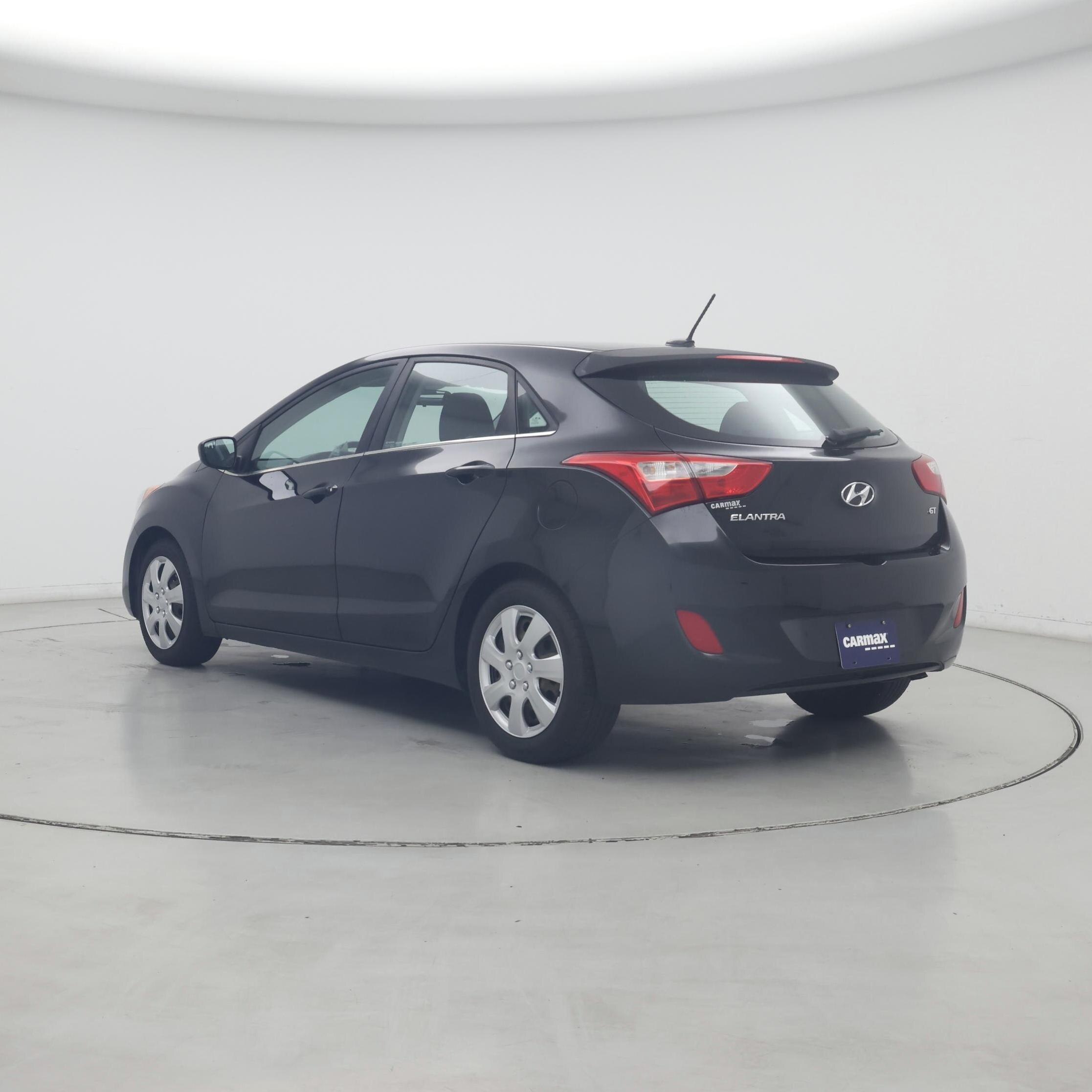Thumbnail: 2016 Hyundai Elantra - 2