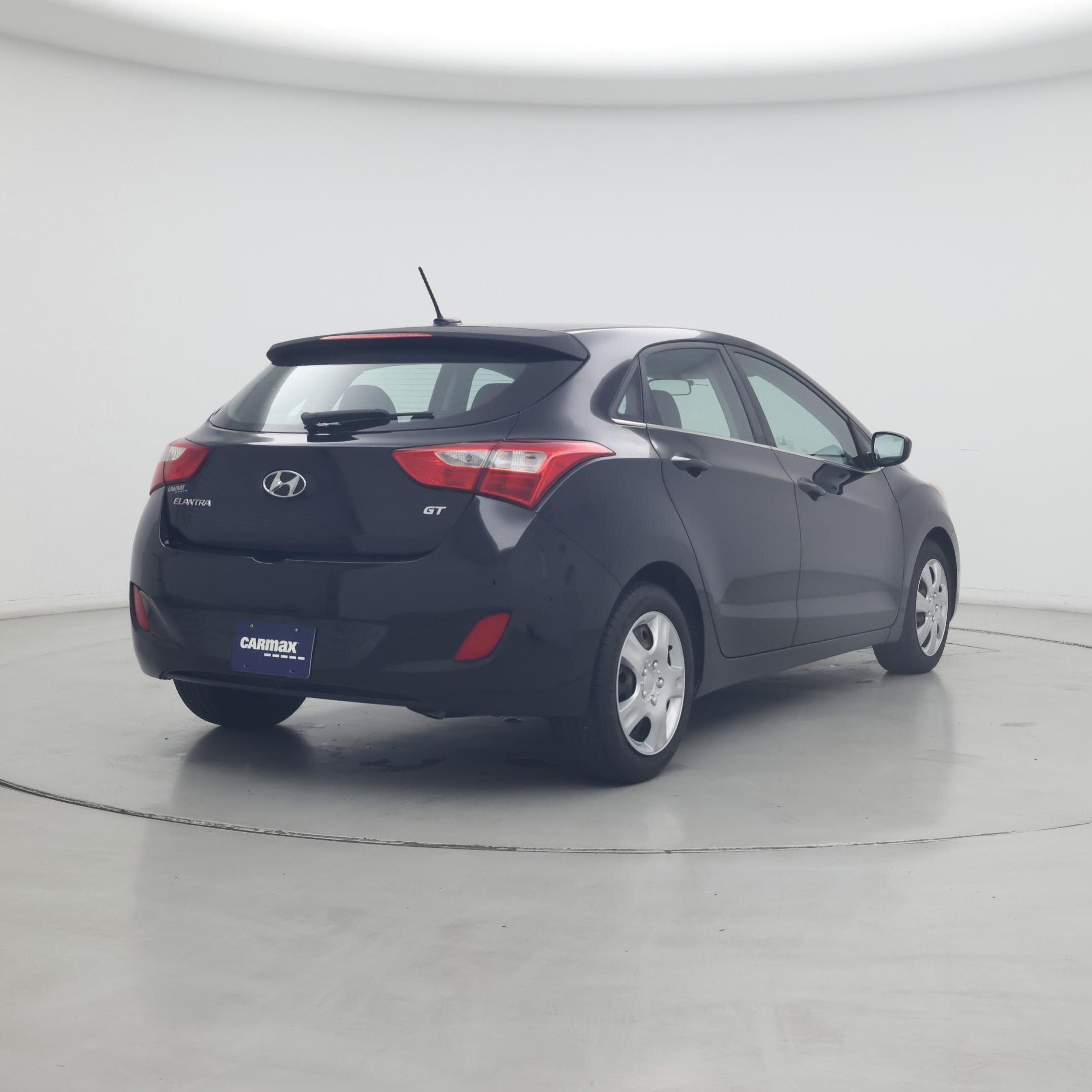 Thumbnail: 2016 Hyundai Elantra - 8
