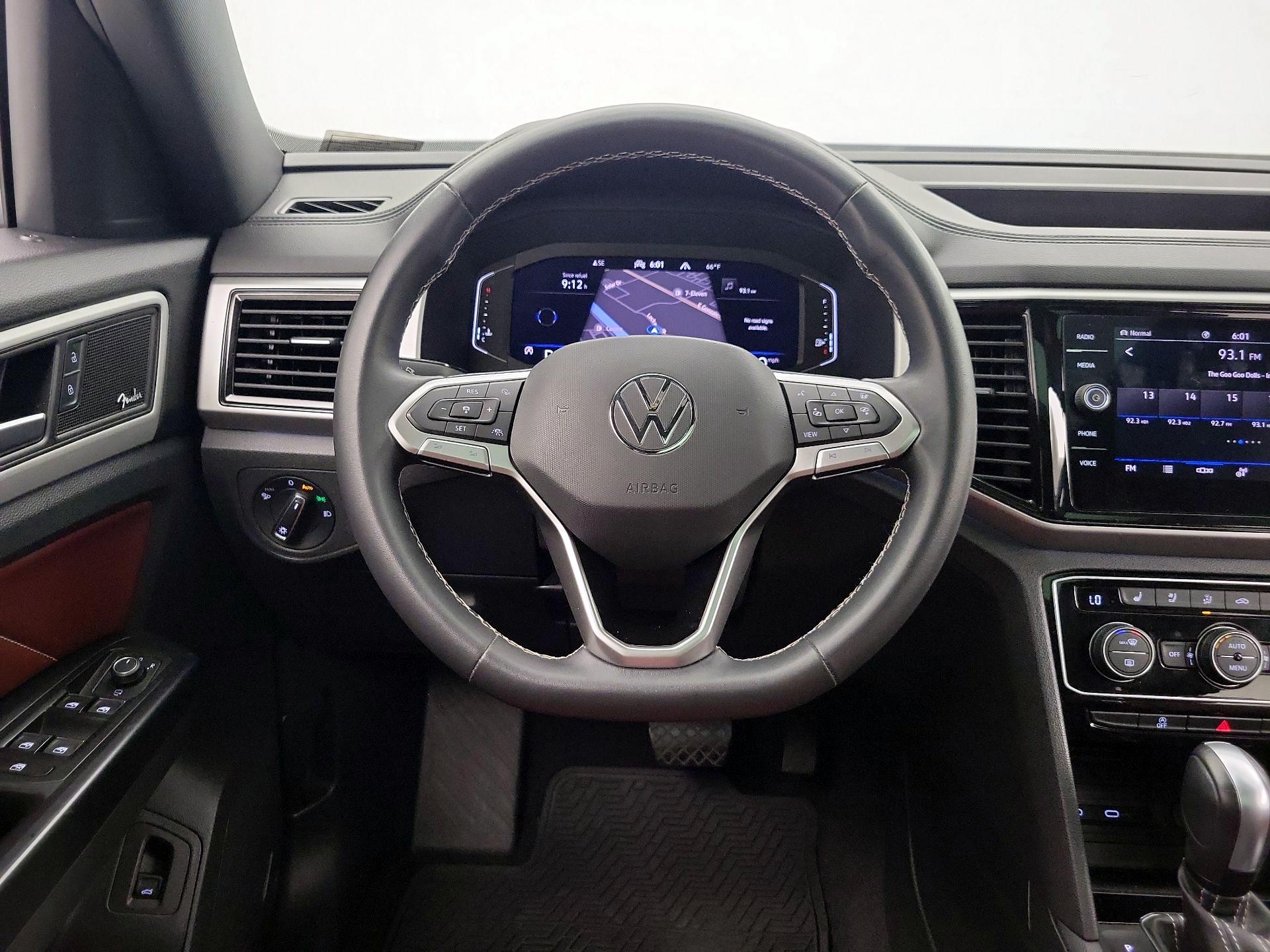 Thumbnail: 2021 Volkswagen Atlas - 10