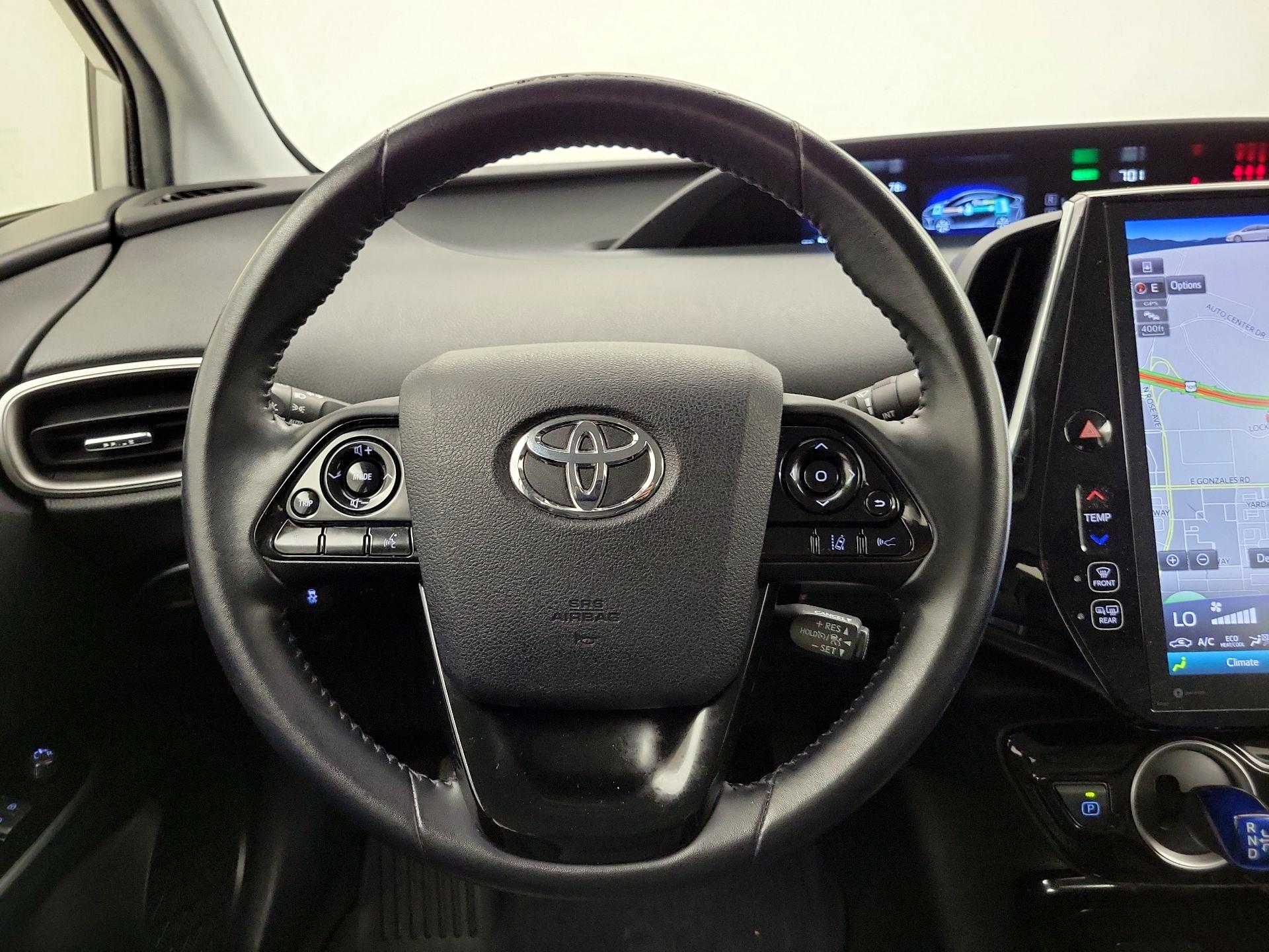 Thumbnail: 2020 Toyota Prius Prime - 10