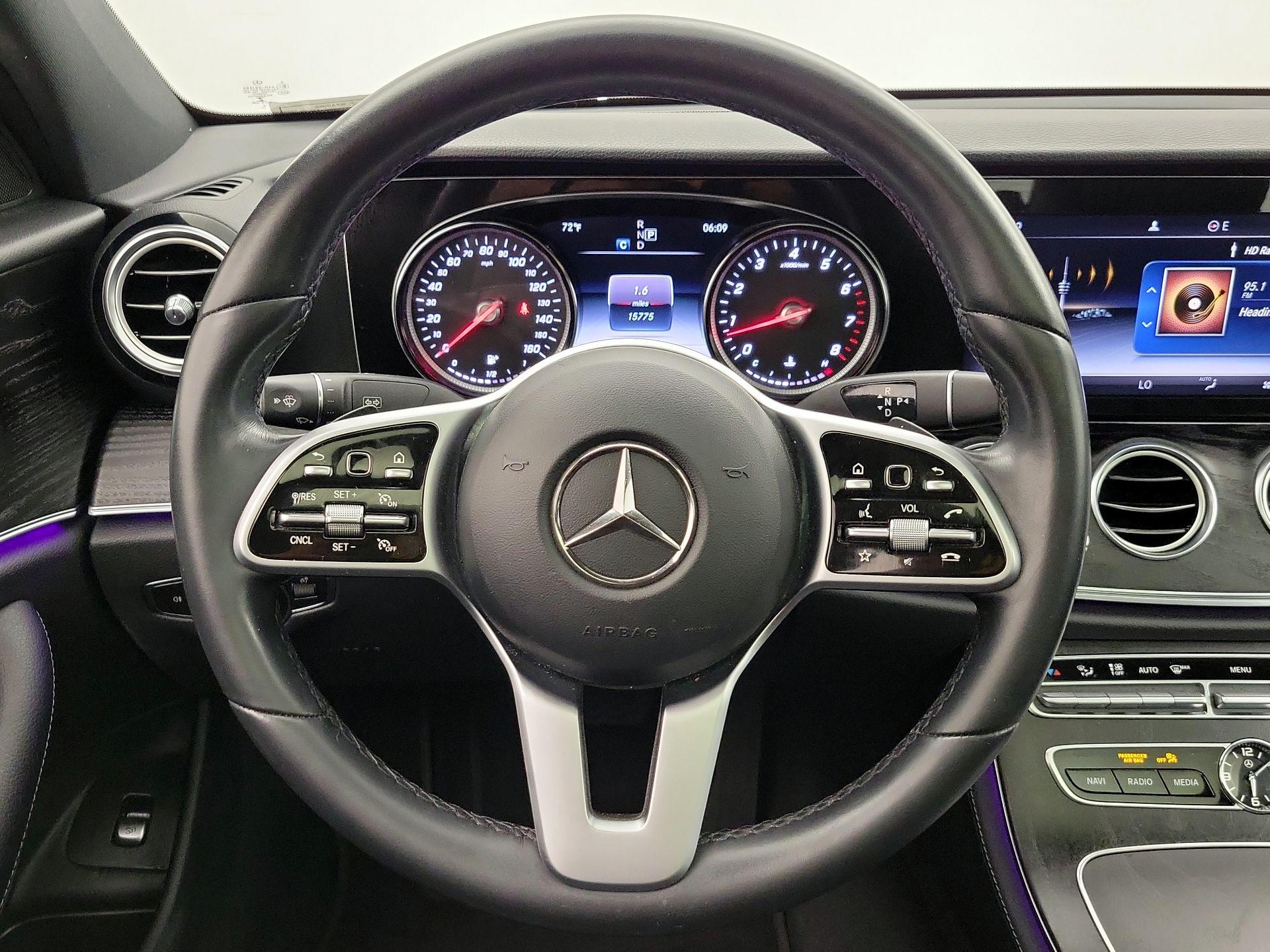 Thumbnail: 2019 Mercedes-Benz E-Class - 10