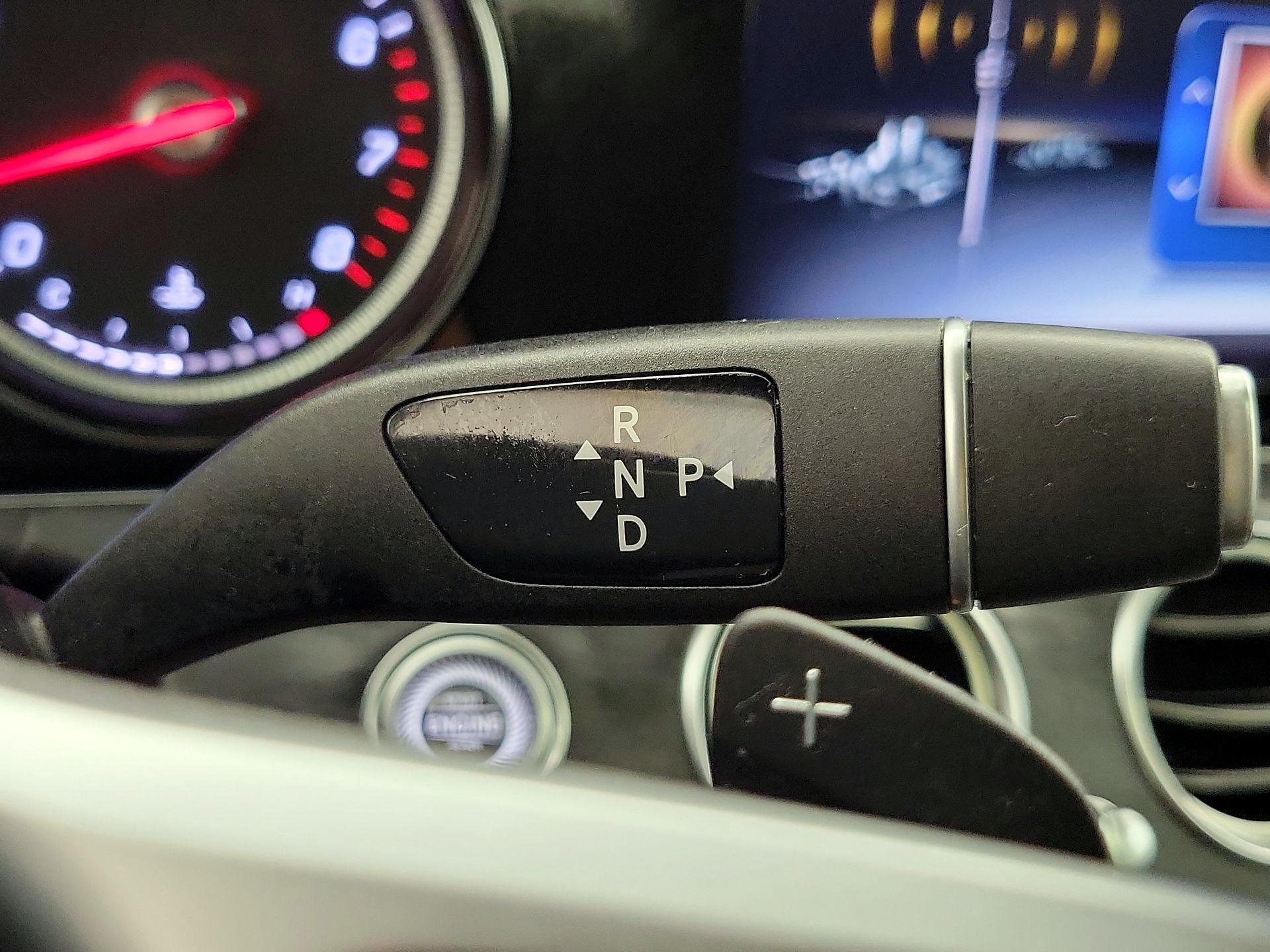 Thumbnail: 2019 Mercedes-Benz E-Class - 18