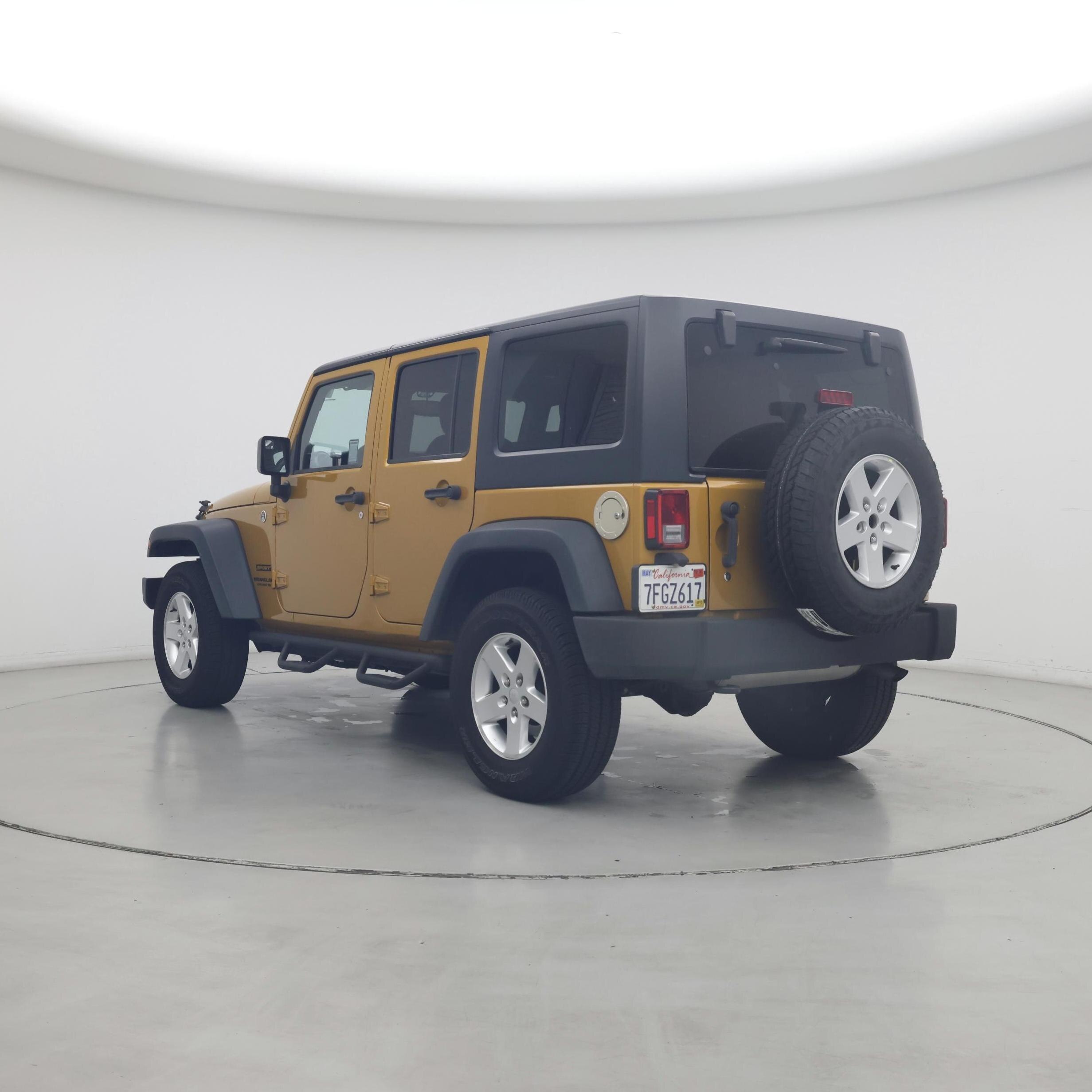 Thumbnail: 2014 Jeep Wrangler - 2
