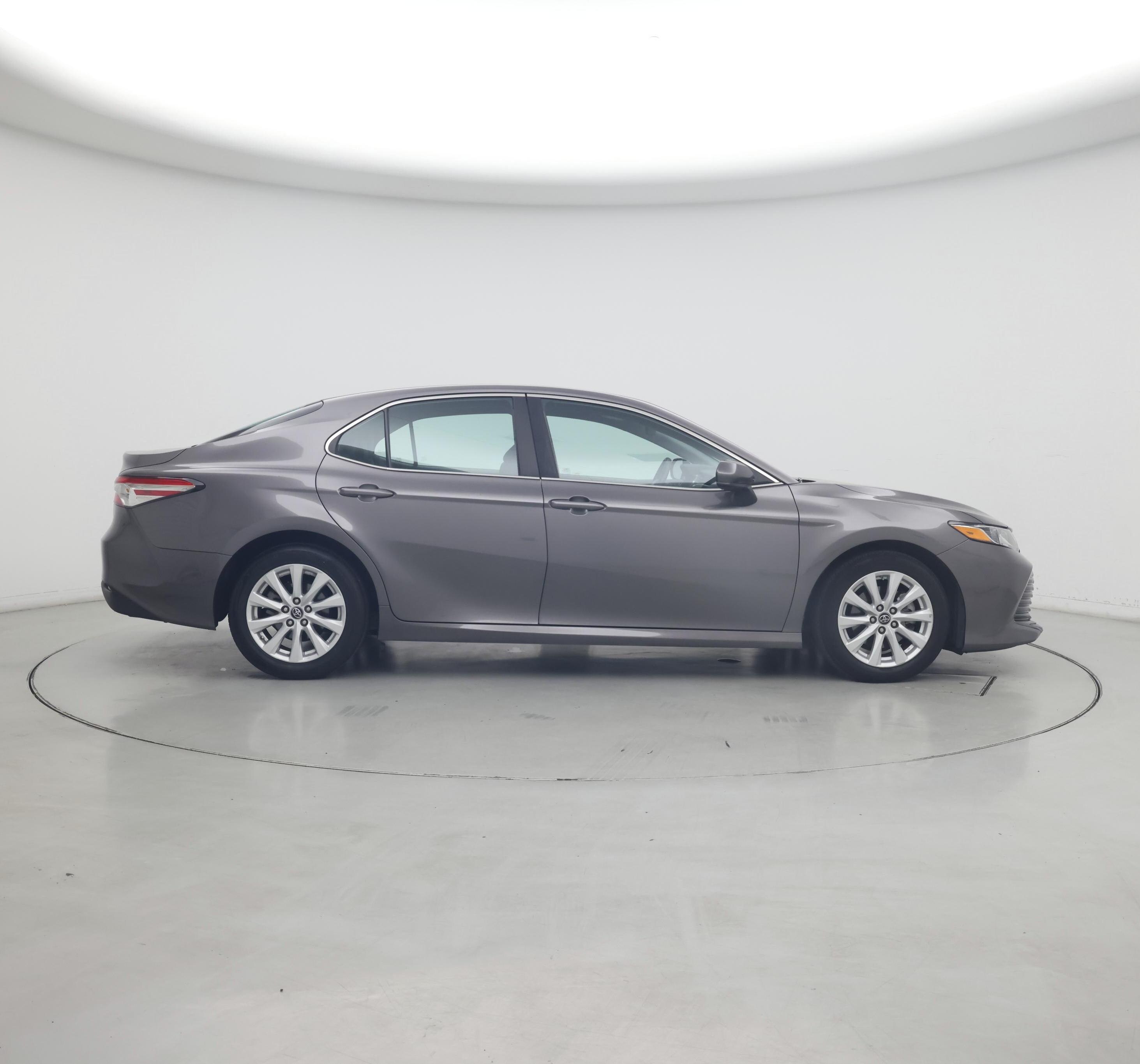 Thumbnail: 2018 Toyota Camry - 7