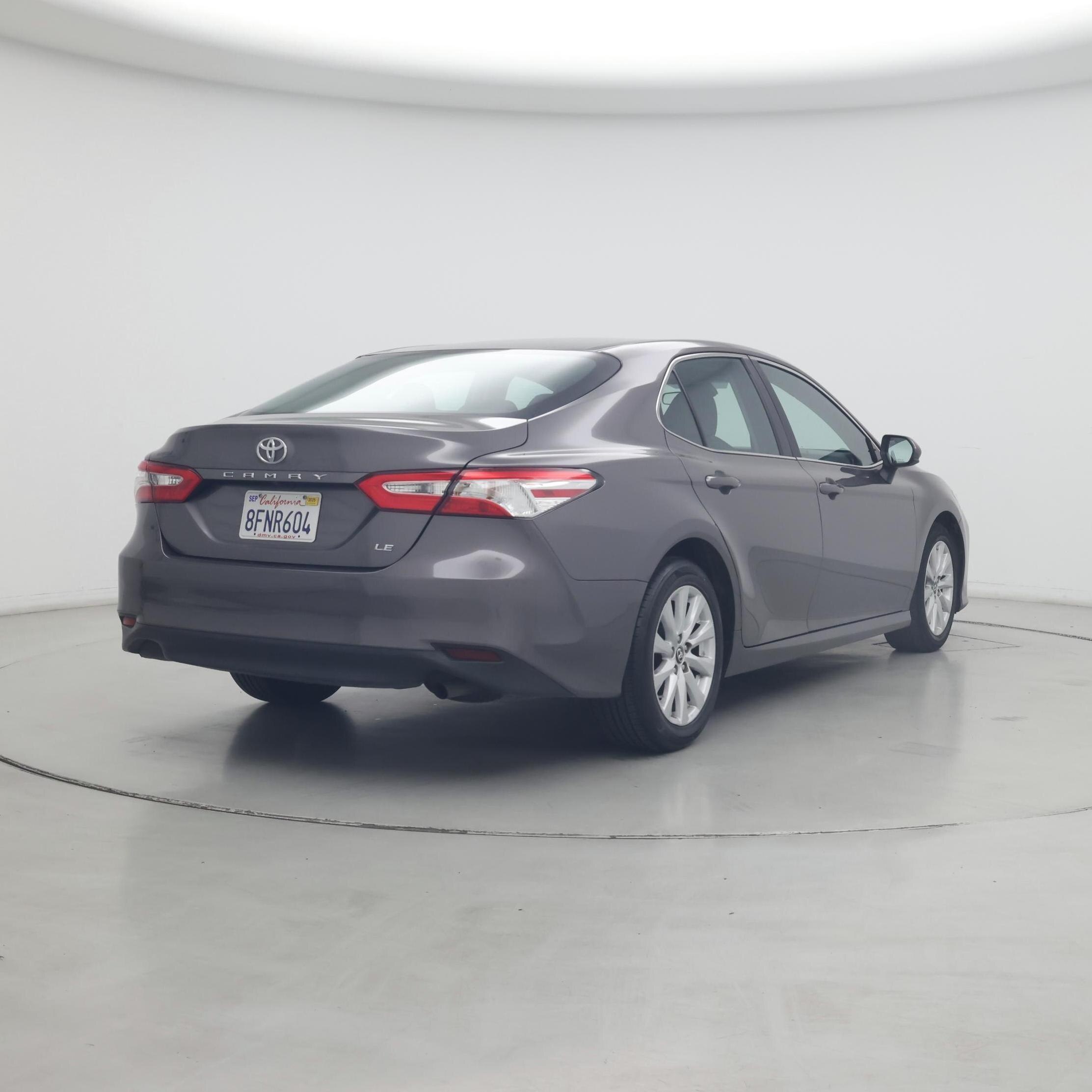 Thumbnail: 2018 Toyota Camry - 8