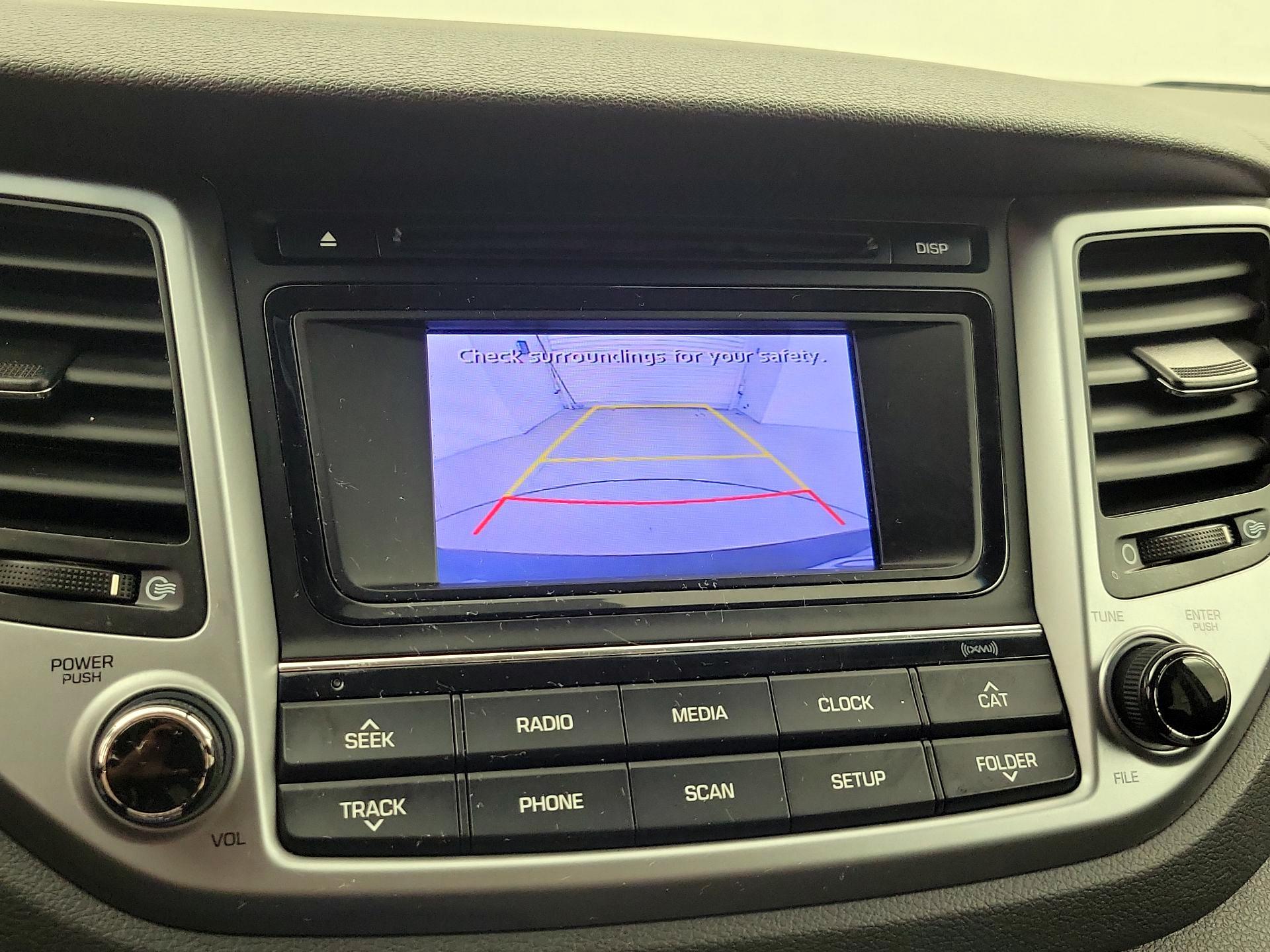 Thumbnail: 2016 Hyundai Tucson - 14