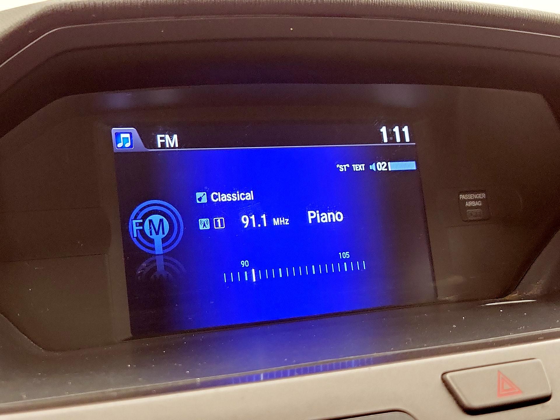 Thumbnail: 2015 Honda Odyssey - 16