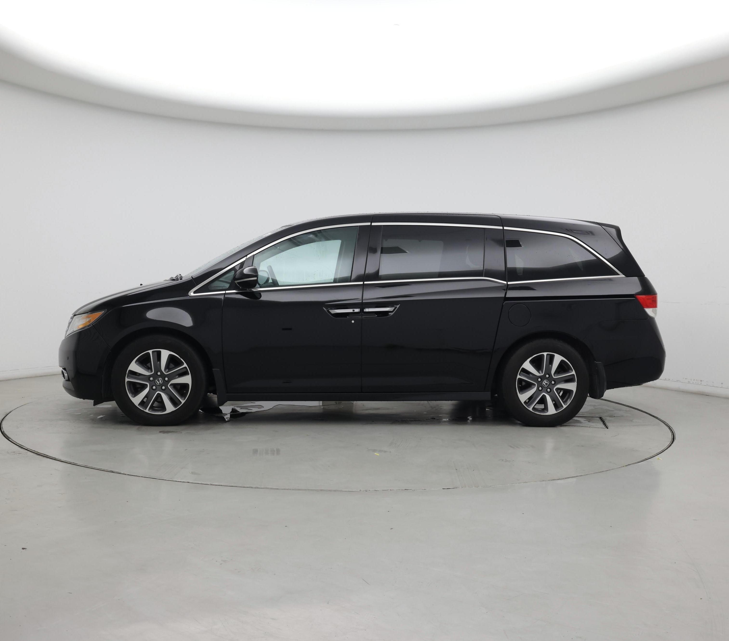 Thumbnail: 2015 Honda Odyssey - 3