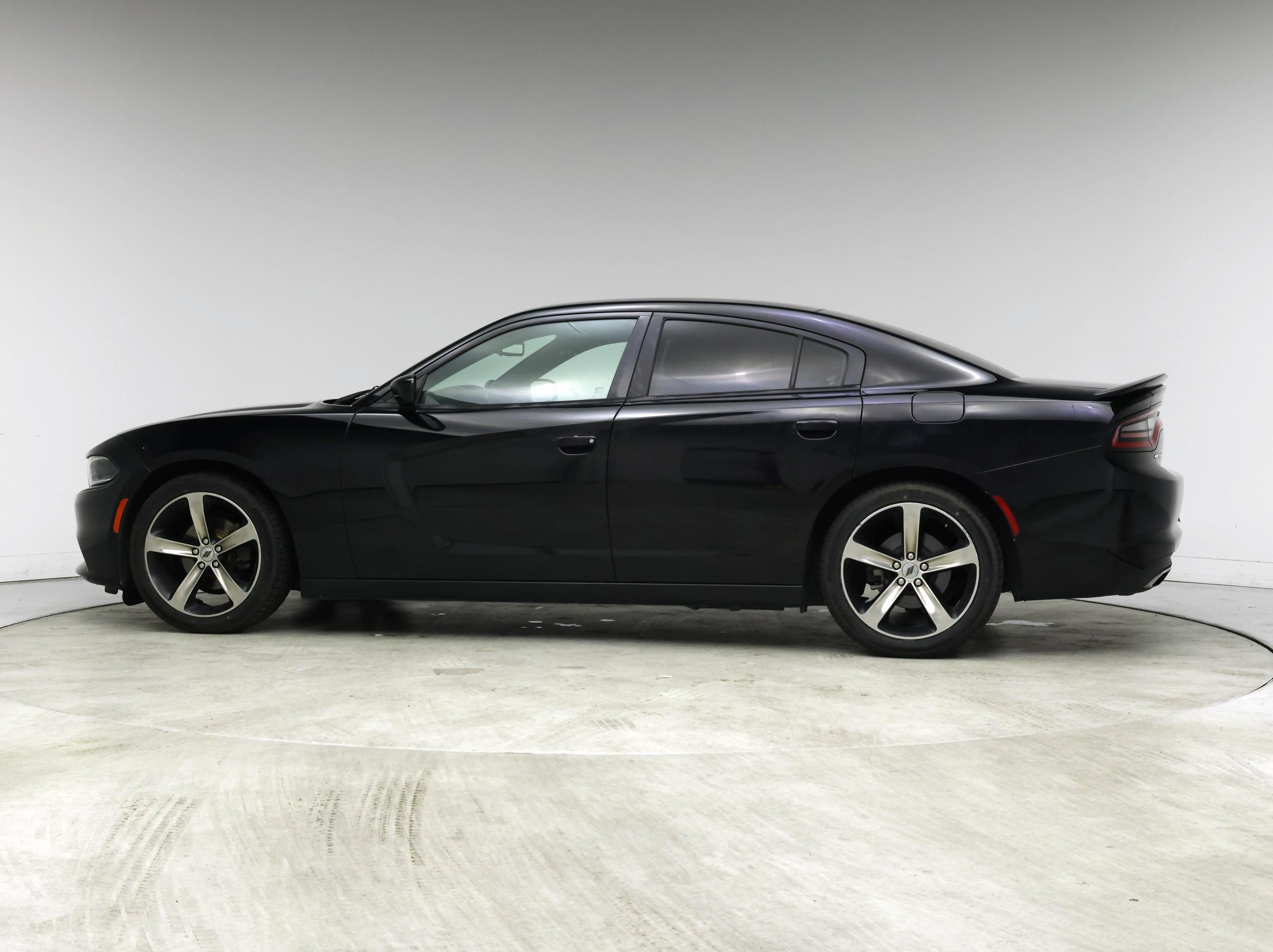 Thumbnail: 2017 Dodge Charger - 3