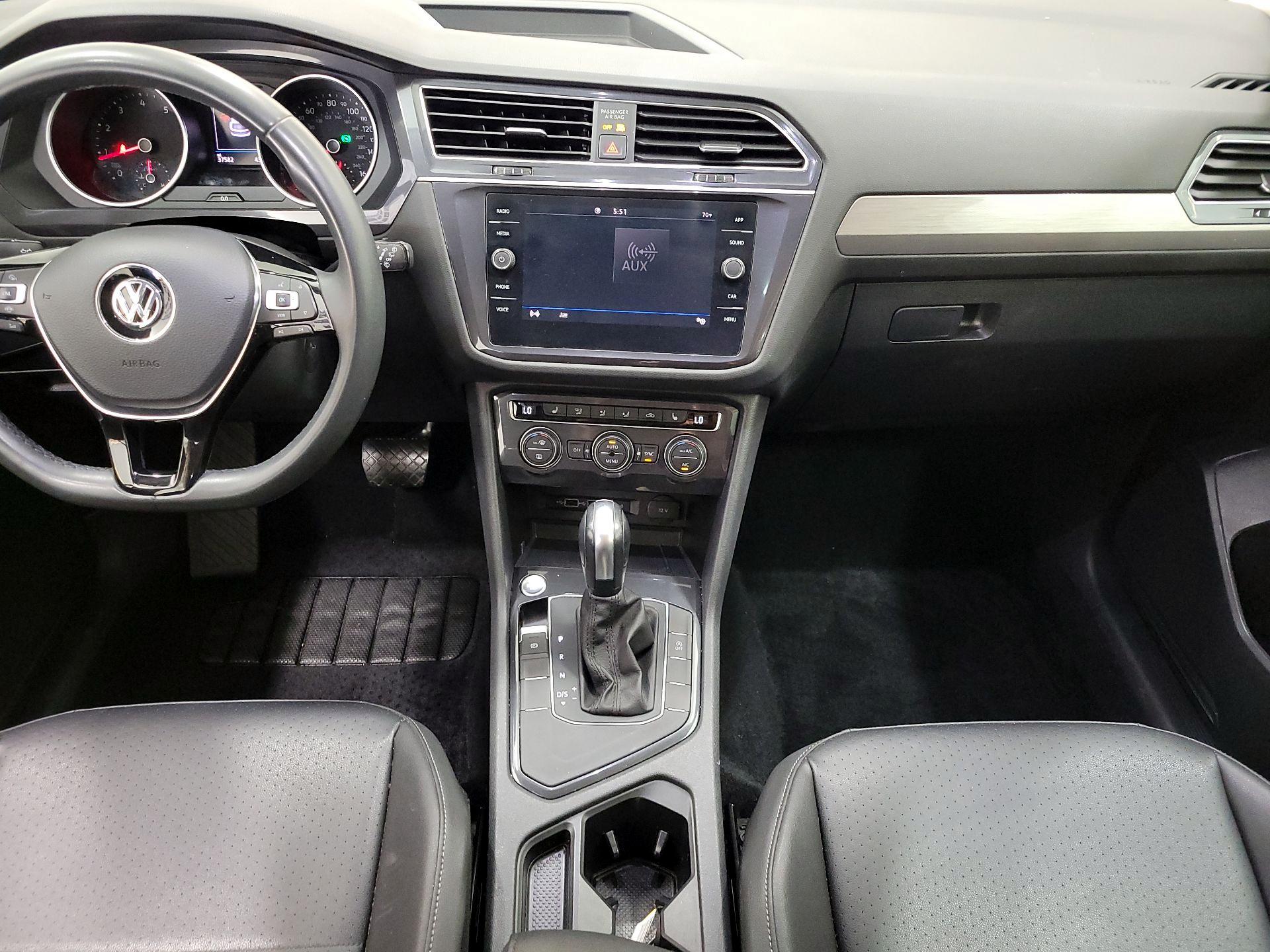 Thumbnail: 2020 Volkswagen Tiguan - 9