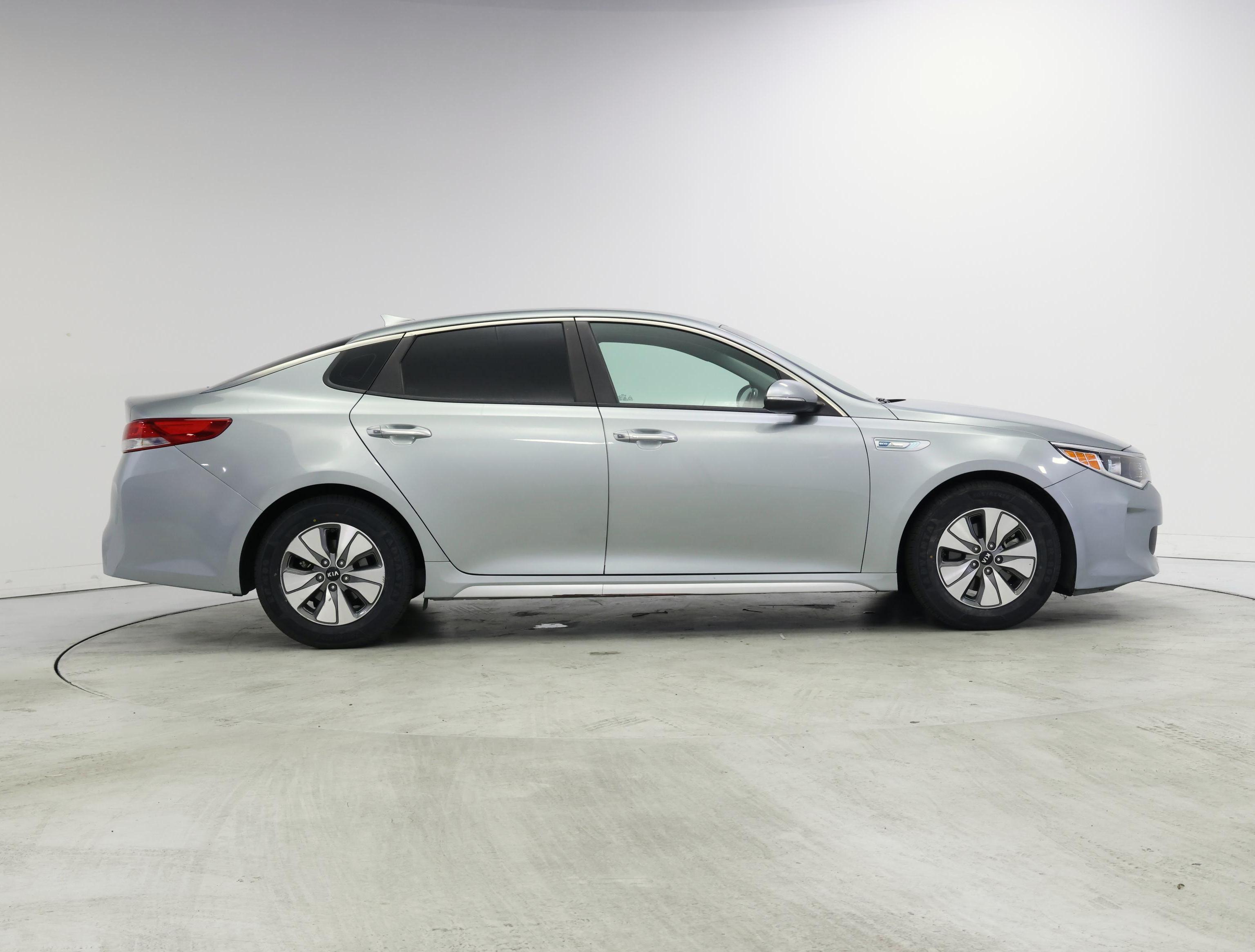 Thumbnail: 2017 Kia Optima - 7