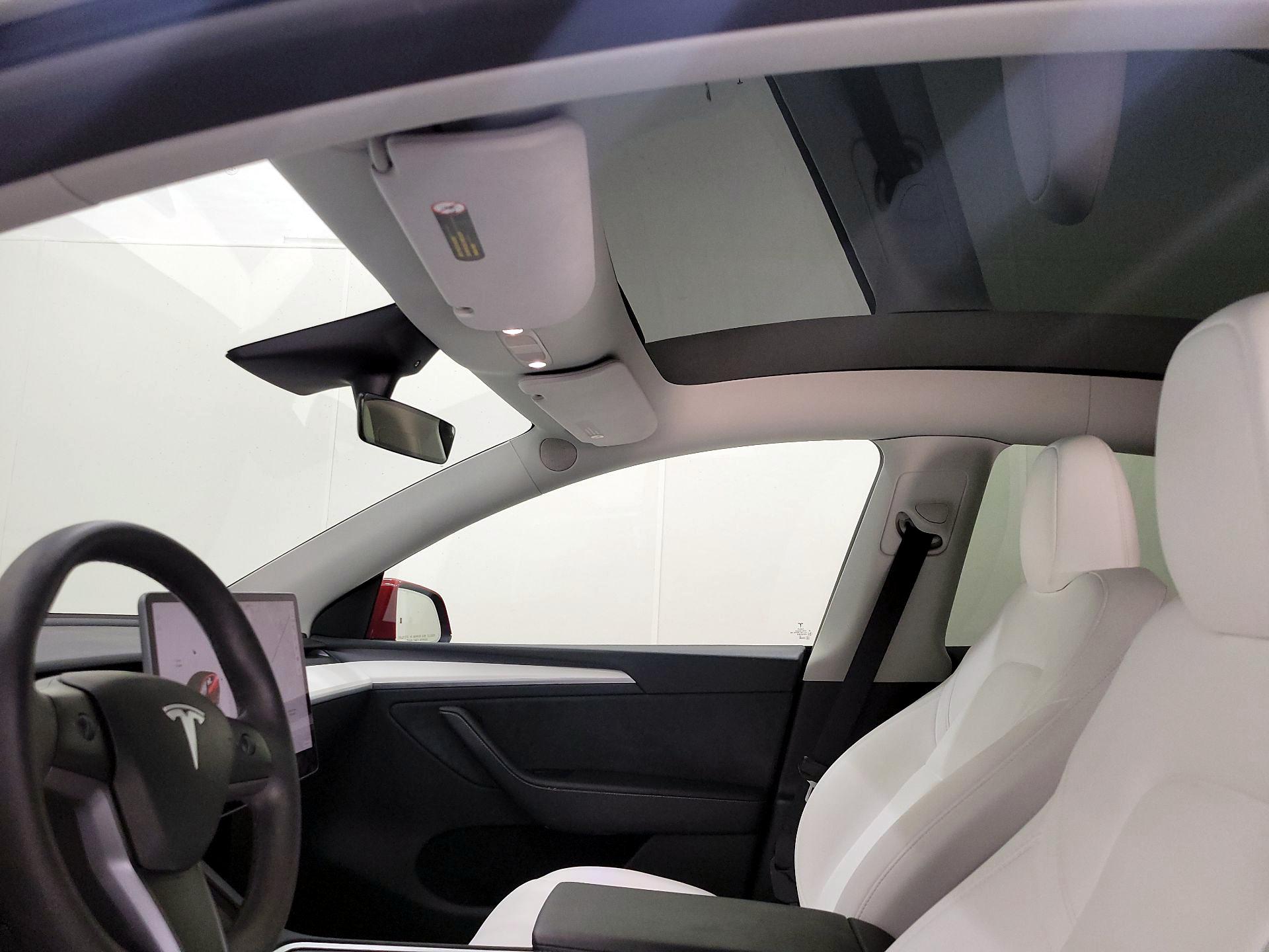 Thumbnail: 2023 Tesla Model Y - 19