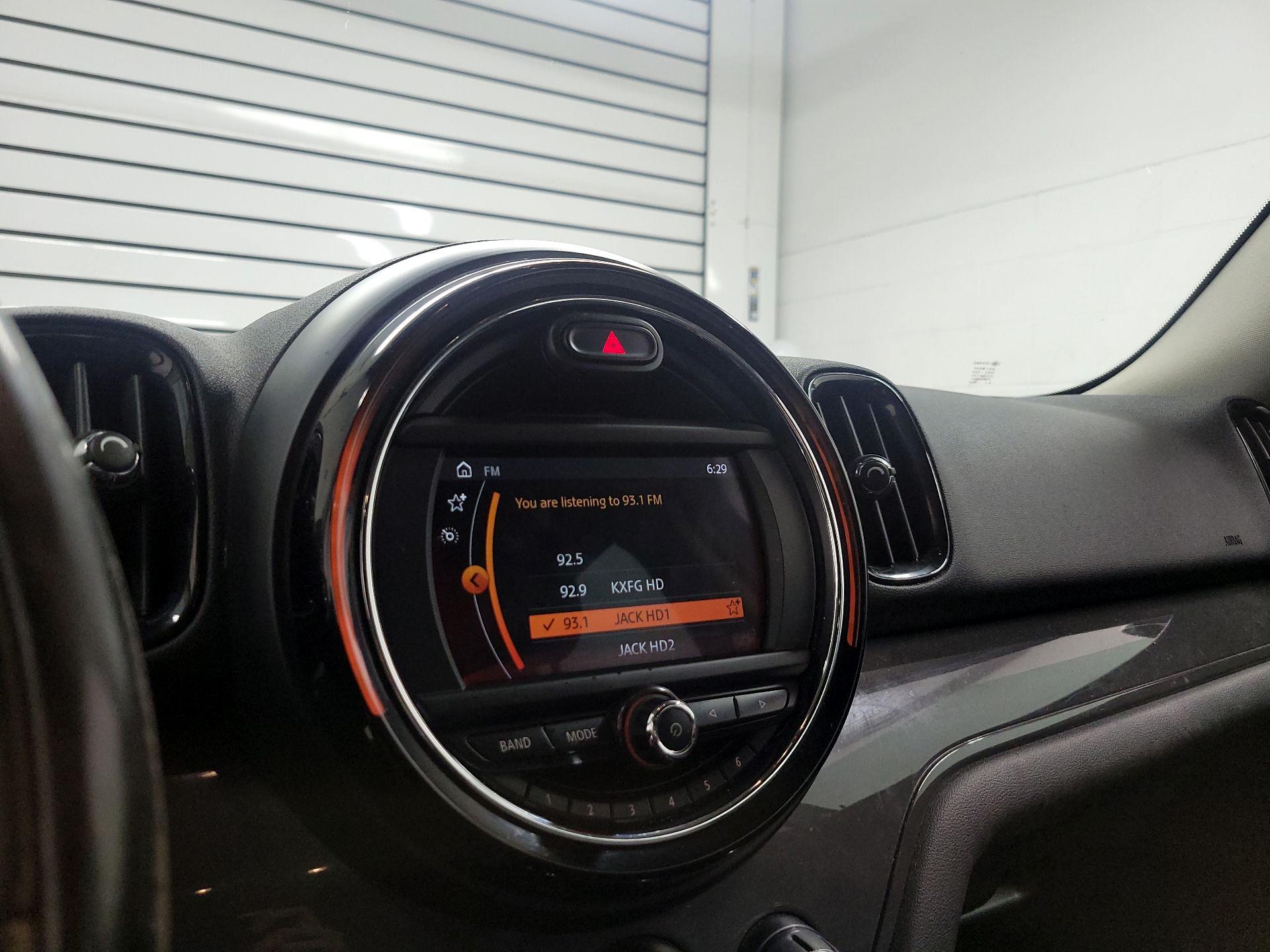 Thumbnail: 2019 MINI Cooper Countryman - 15