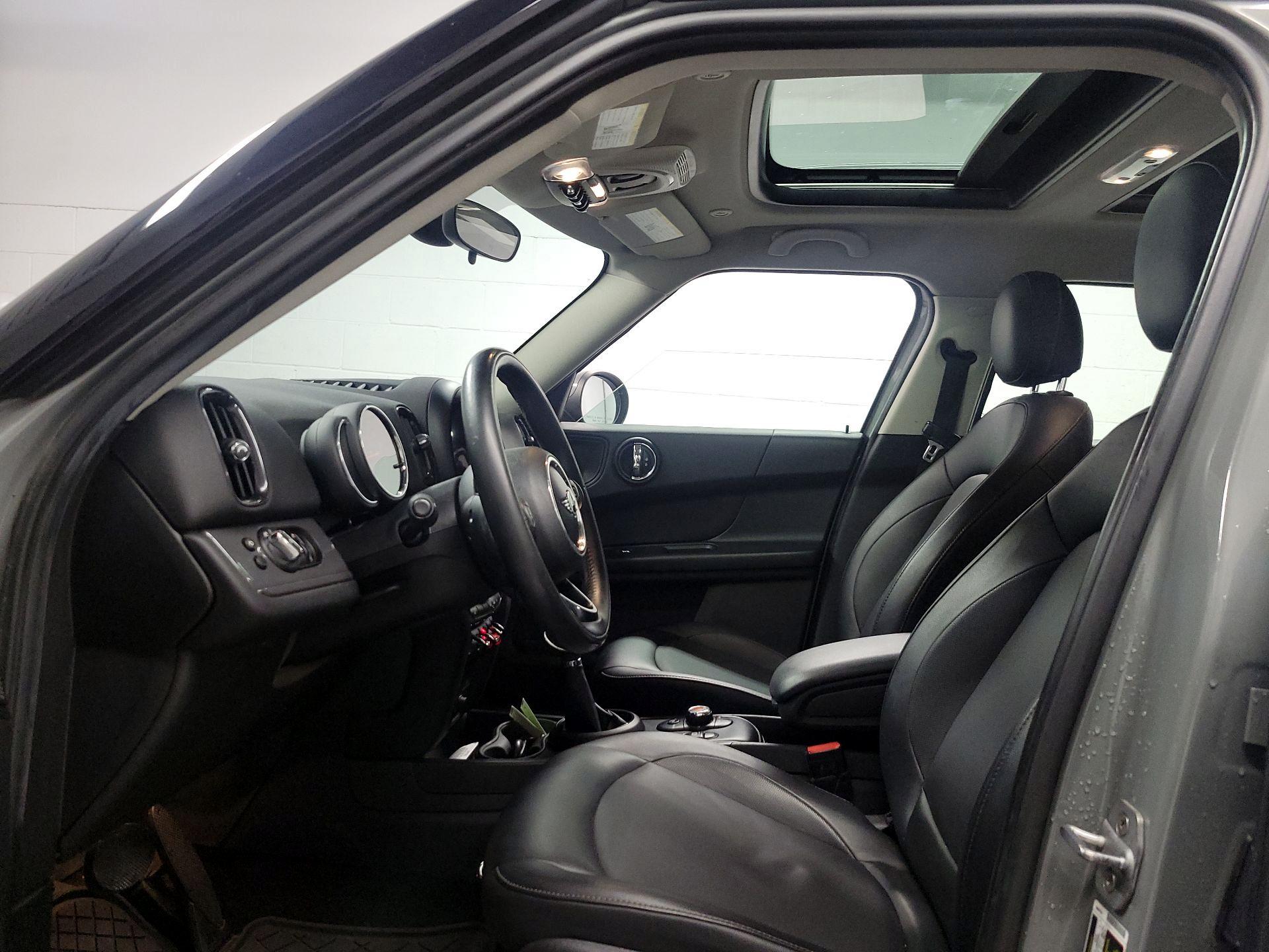 Thumbnail: 2019 MINI Cooper Countryman - 19