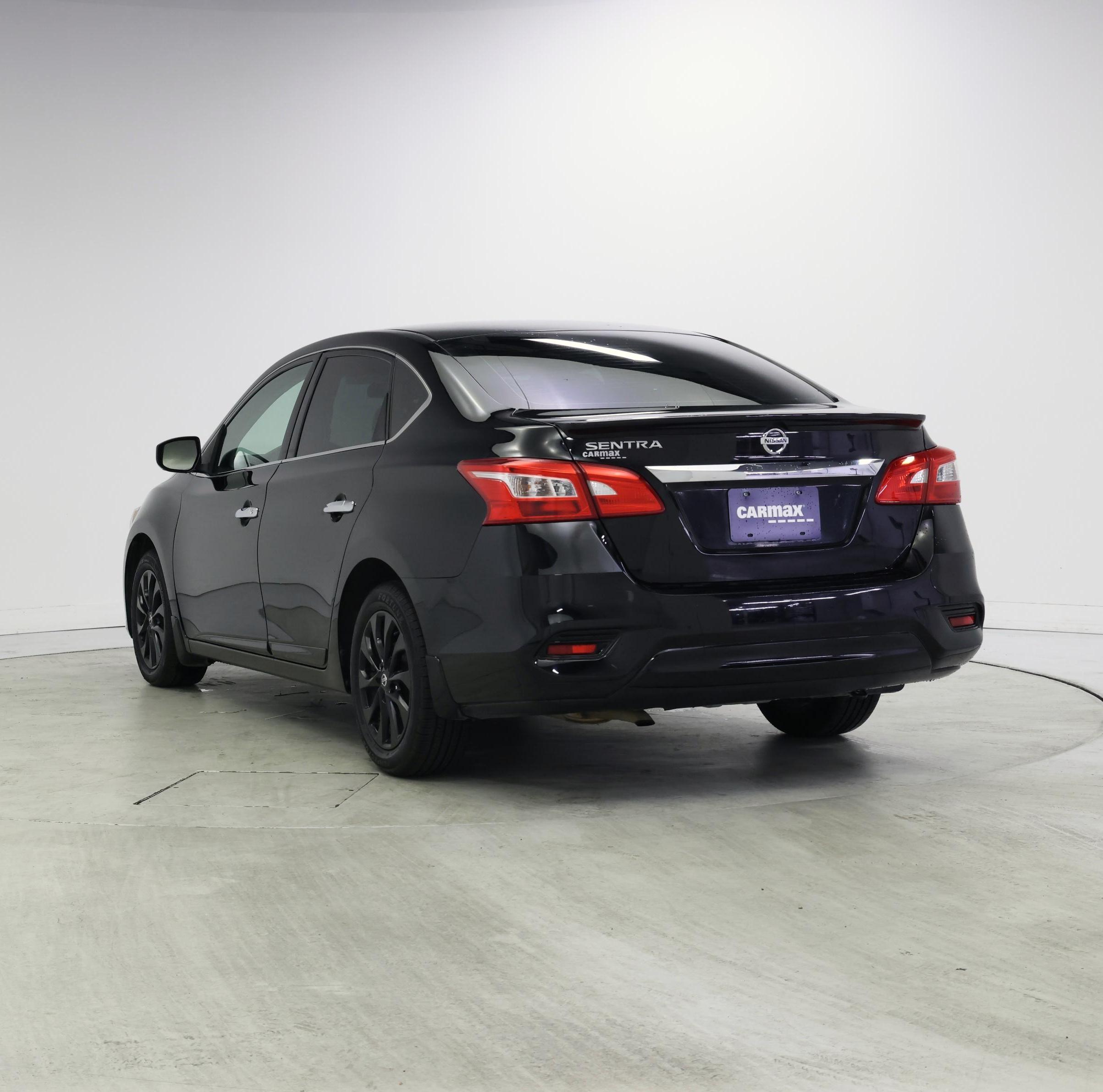 Thumbnail: 2018 Nissan Sentra - 2