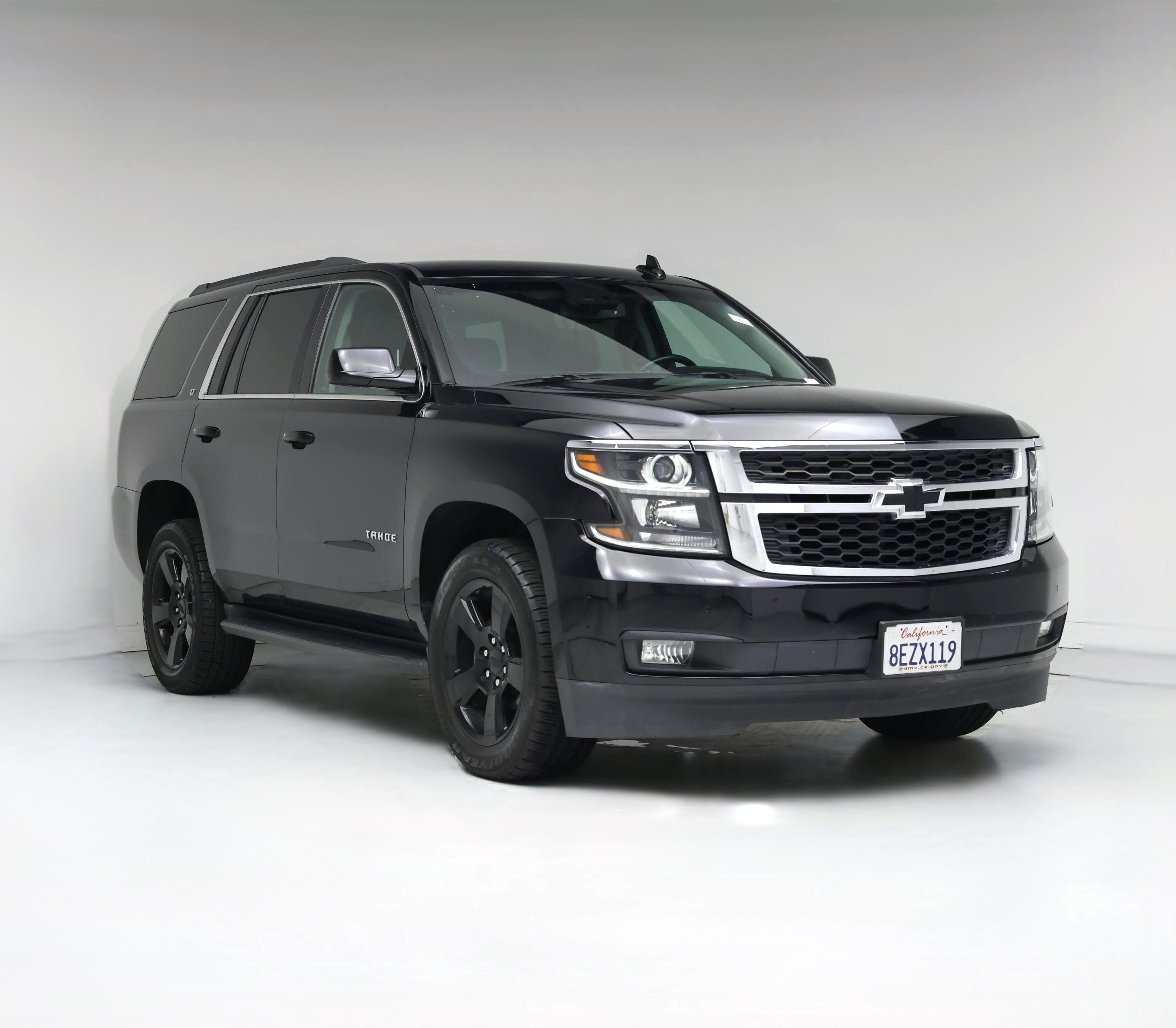 Thumbnail: 2018 Chevrolet Tahoe - 1