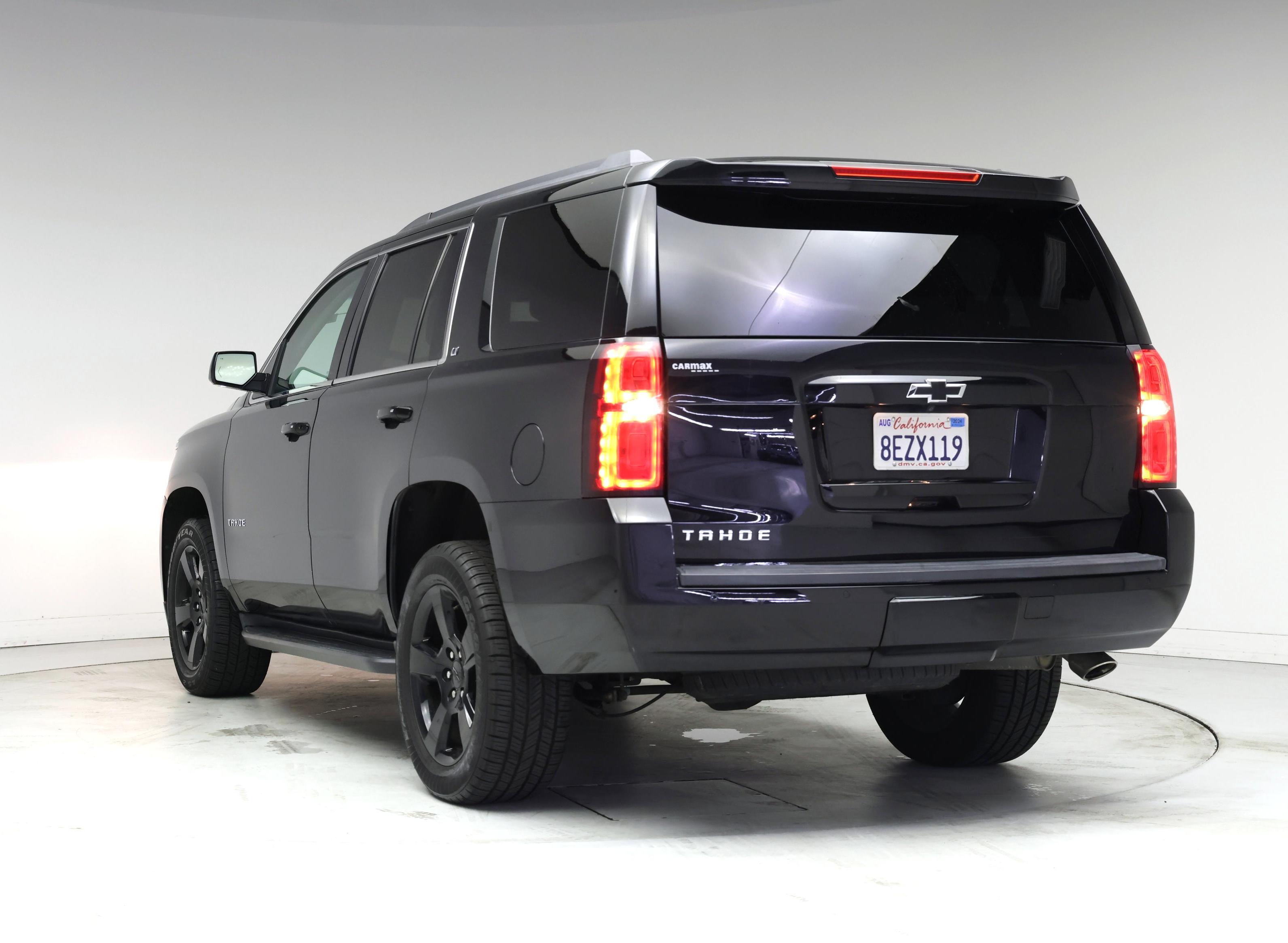 Thumbnail: 2018 Chevrolet Tahoe - 2