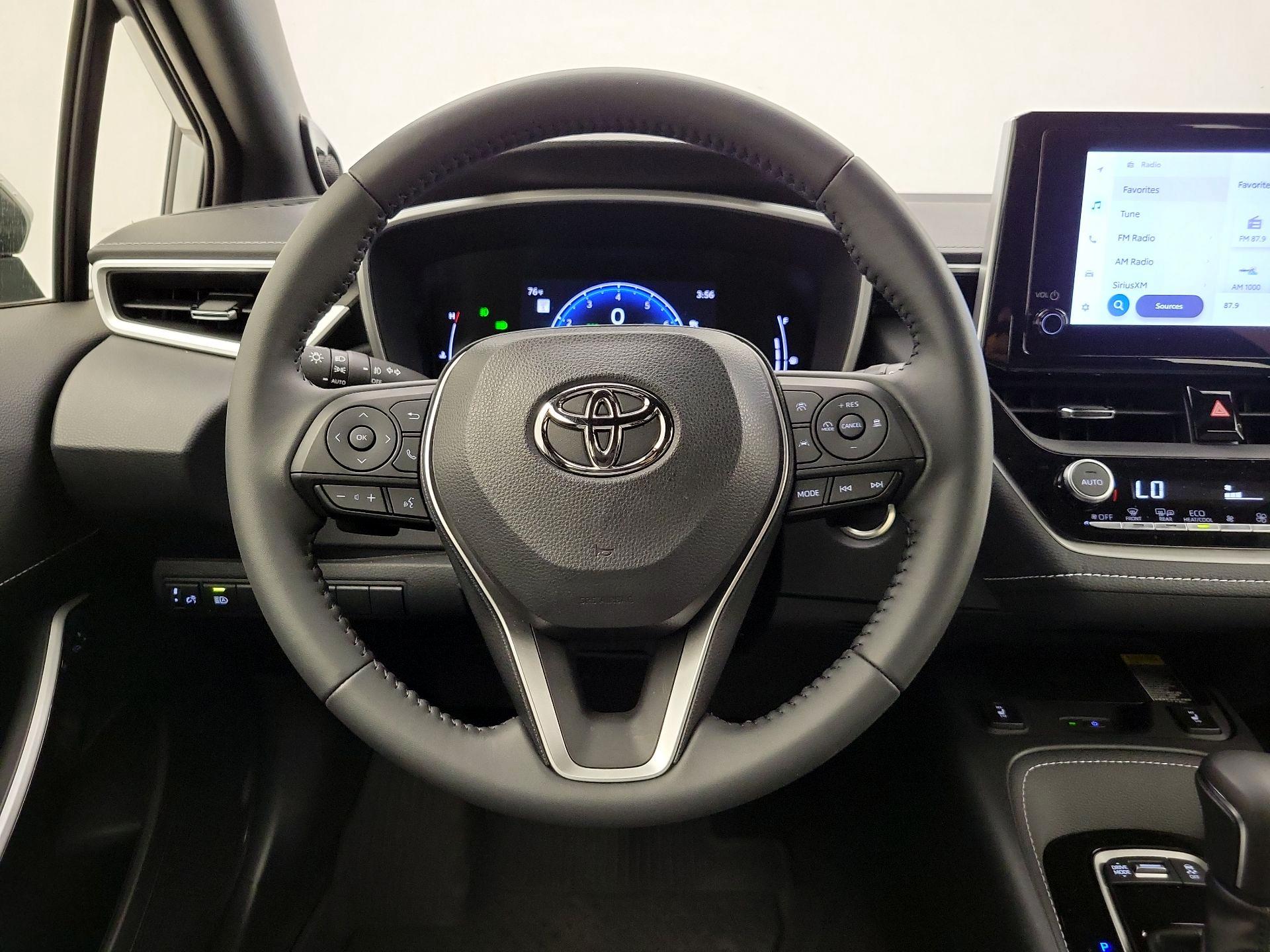 Thumbnail: 2025 Toyota Corolla - 10