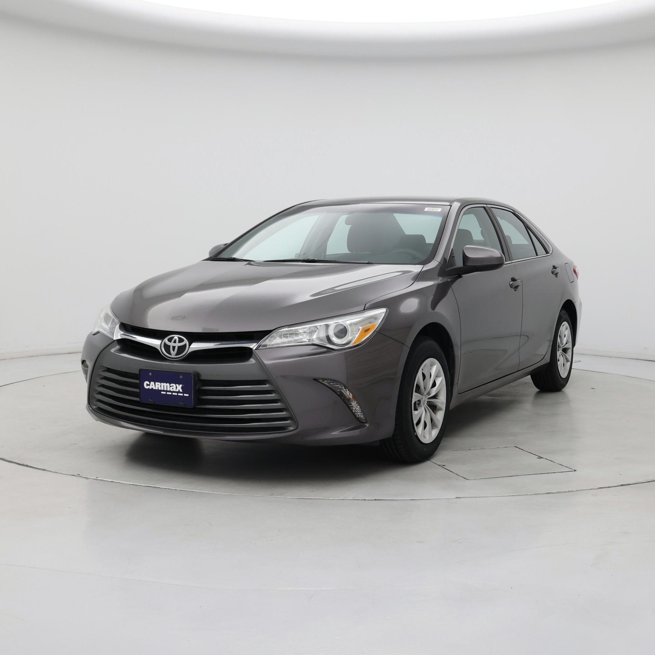 Thumbnail: 2016 Toyota Camry - 4