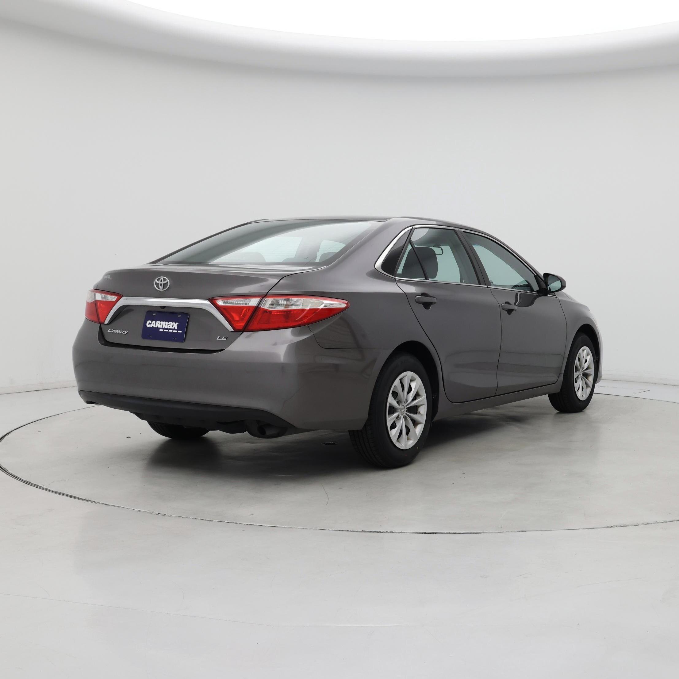 Thumbnail: 2016 Toyota Camry - 8