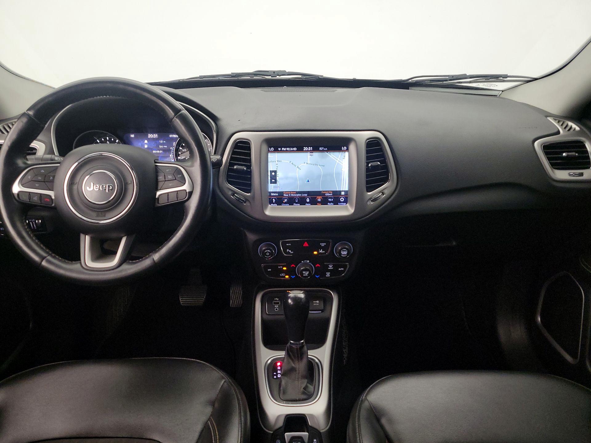Thumbnail: 2018 Jeep Compass - 9
