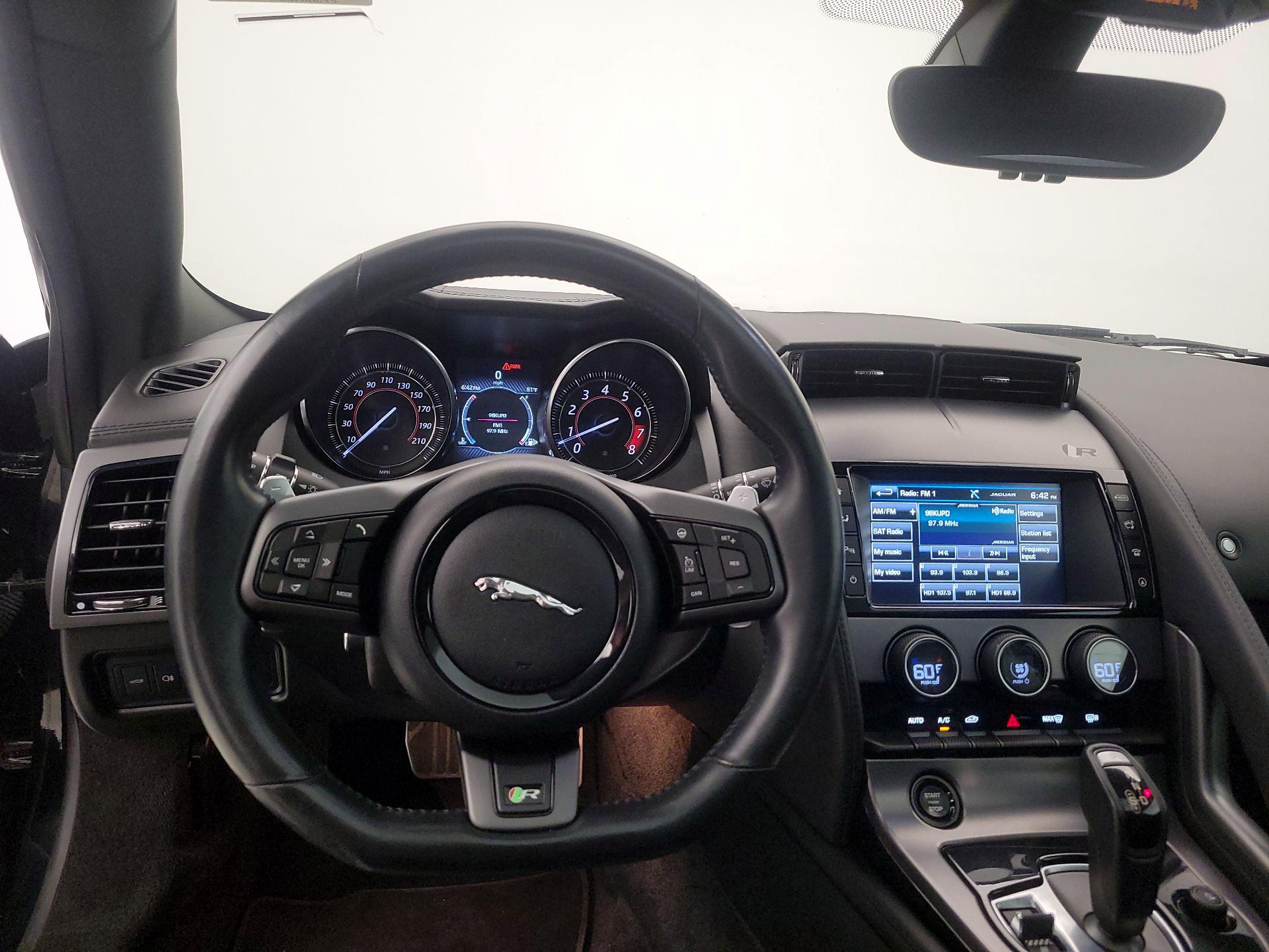 Thumbnail: 2017 Jaguar F-Type - 10