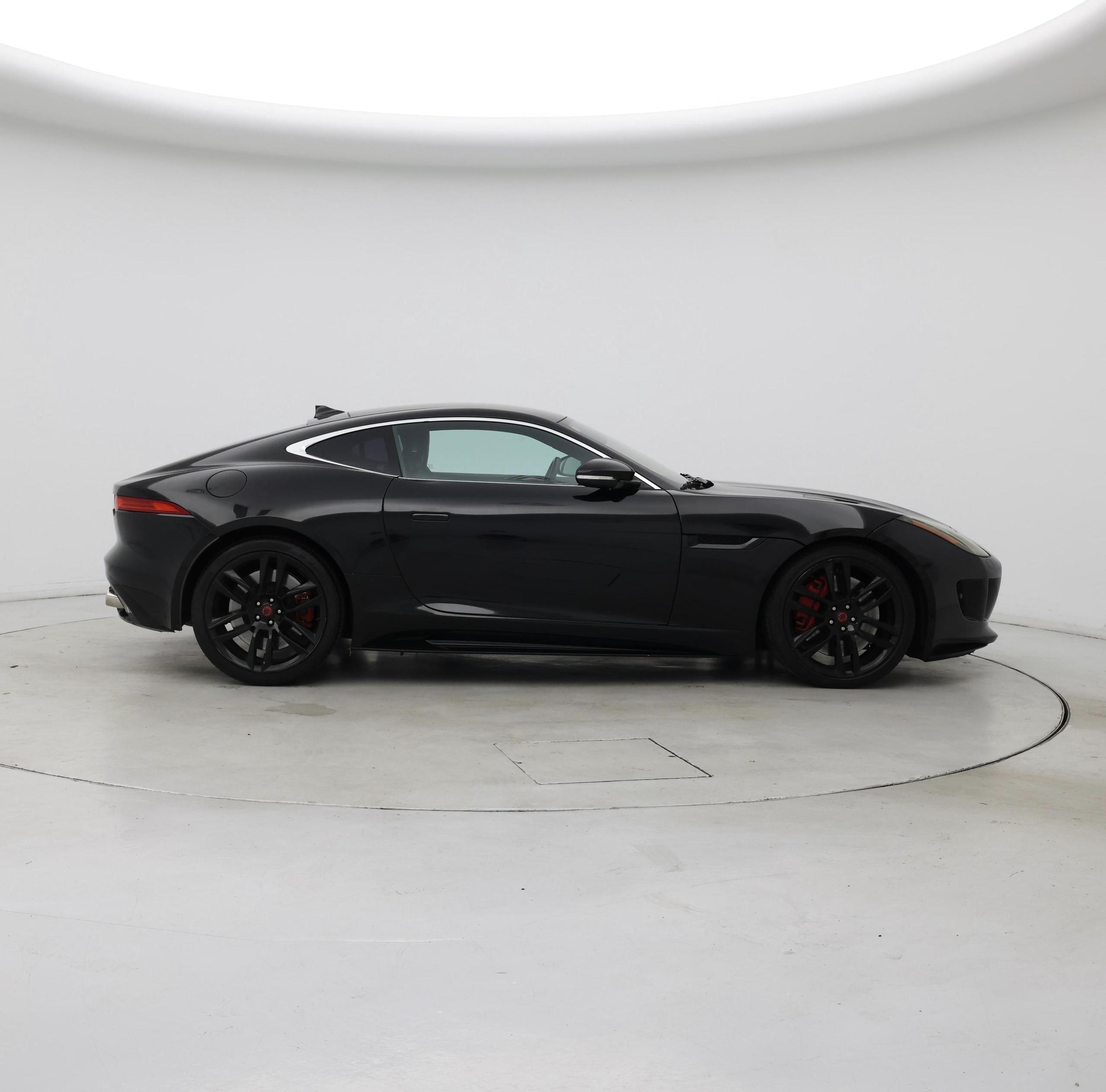 Thumbnail: 2017 Jaguar F-Type - 7