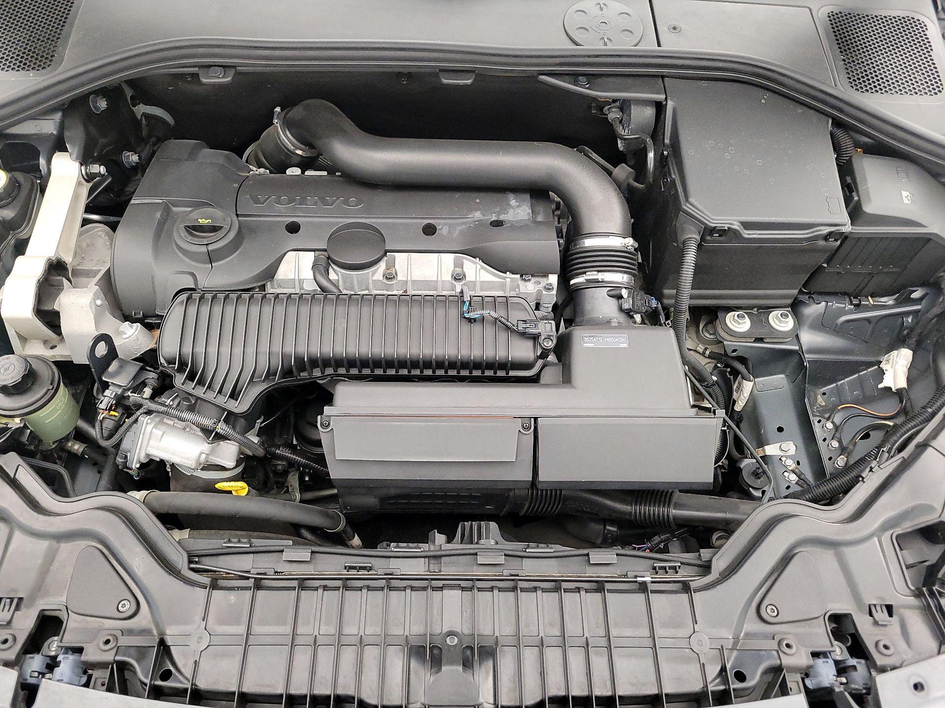 Thumbnail: 2014 Volvo S60 - 20