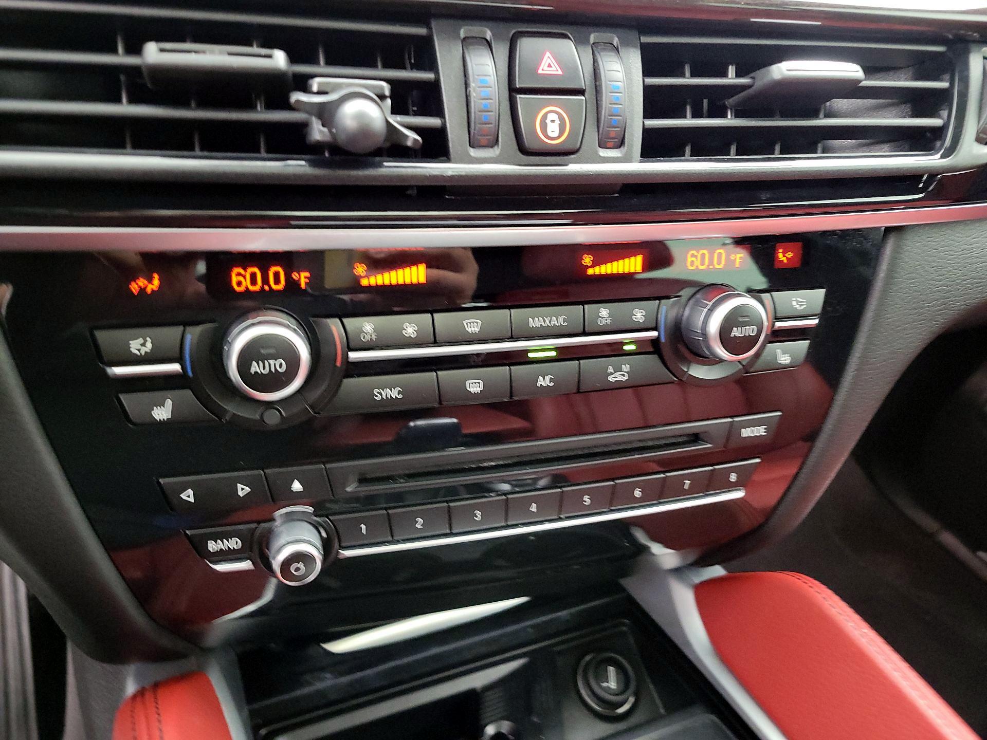 Thumbnail: 2019 BMW X6 - 17