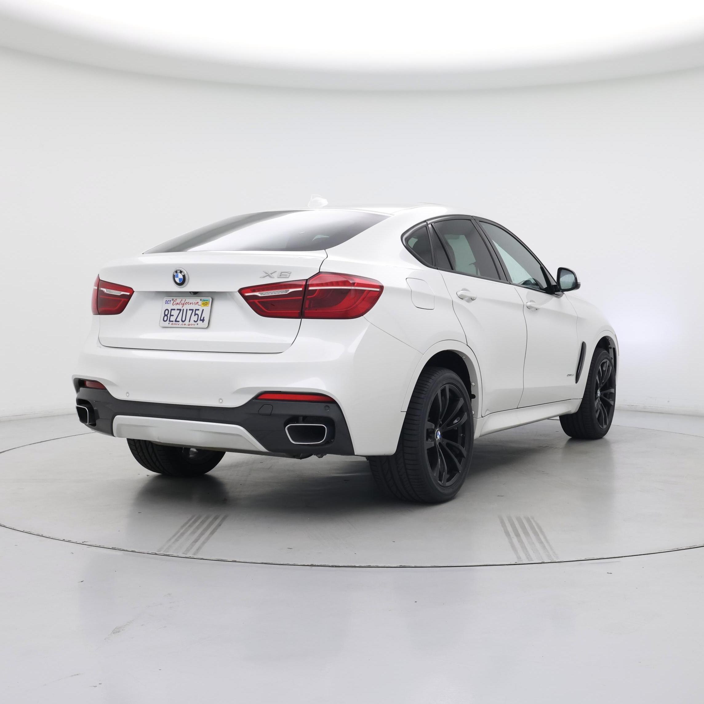 Thumbnail: 2019 BMW X6 - 8
