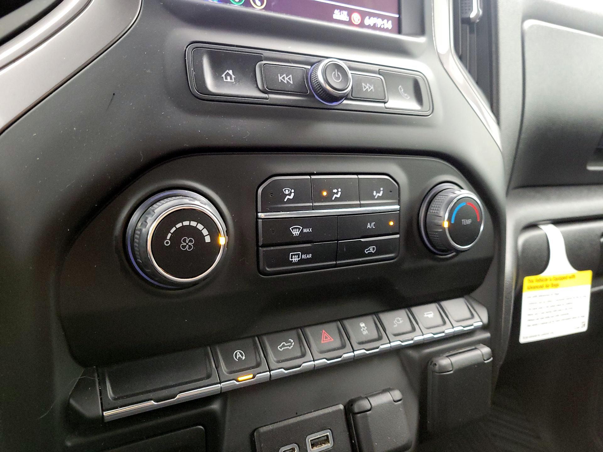 Thumbnail: 2021 Chevrolet Silverado 1500 - 16