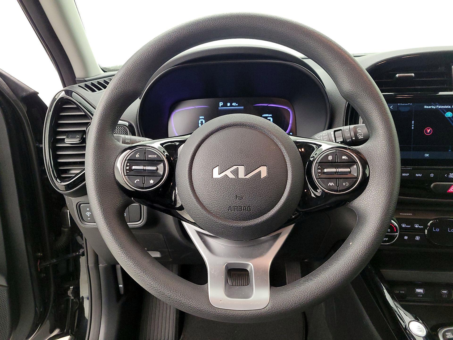 Thumbnail: 2023 Kia Soul - 10