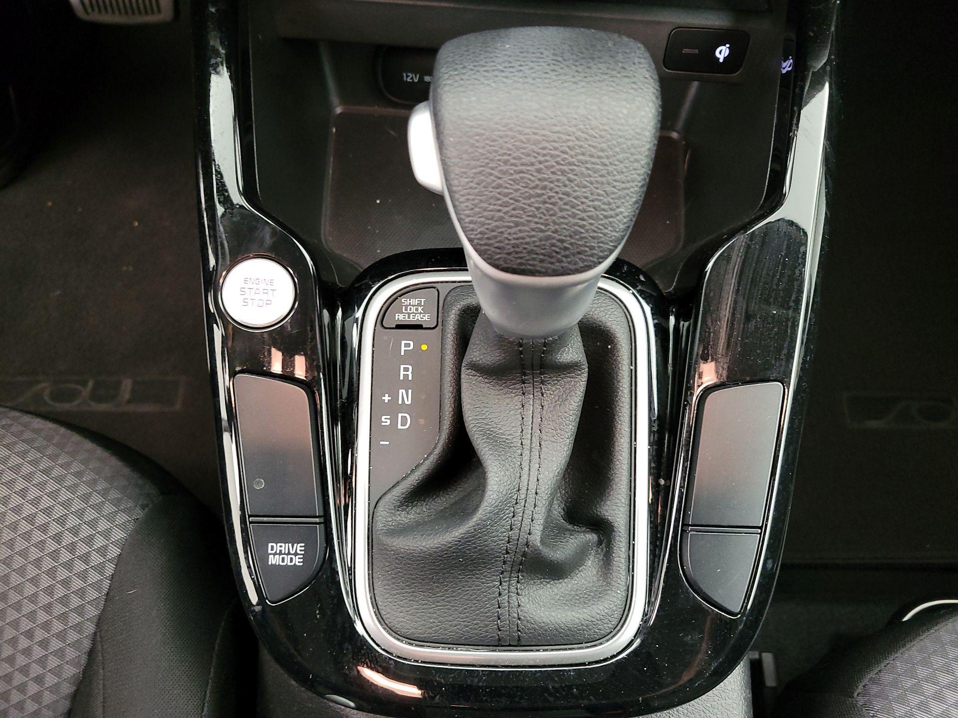 Thumbnail: 2023 Kia Soul - 18