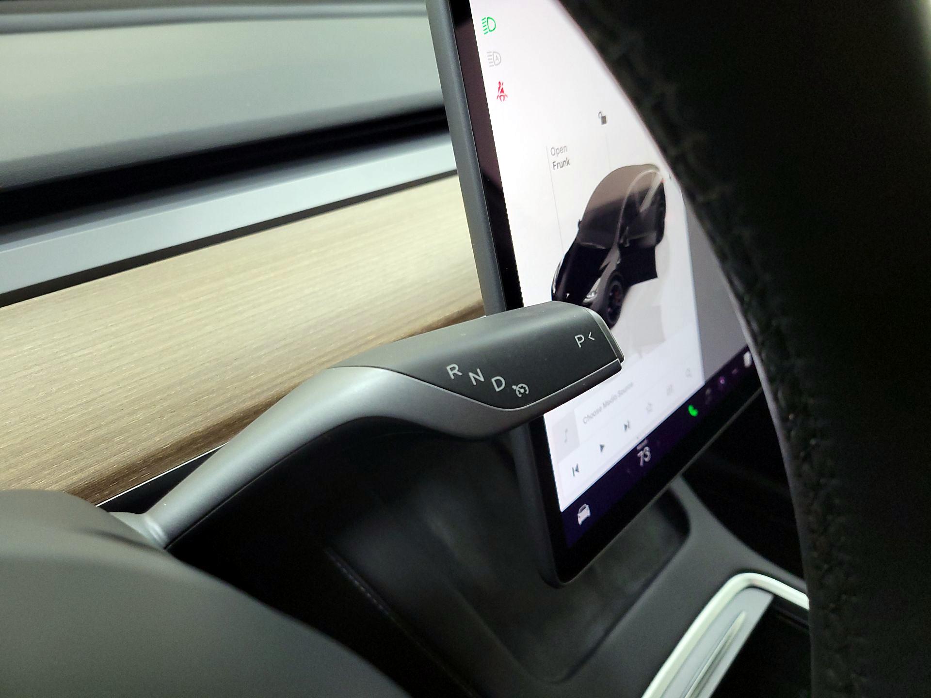 Thumbnail: 2023 Tesla Model Y - 17