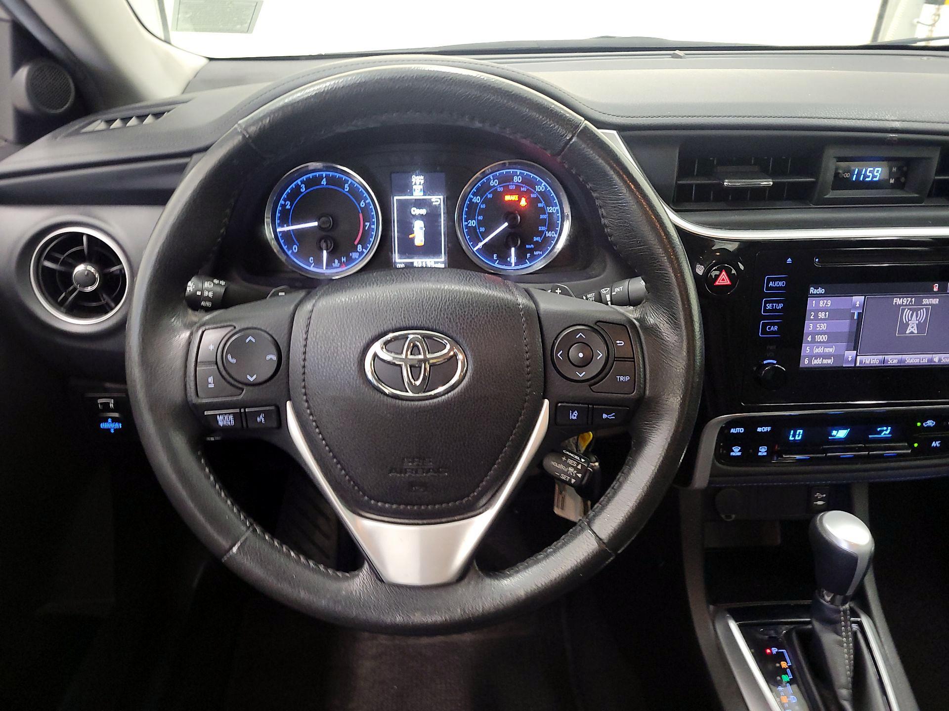 Thumbnail: 2019 Toyota Corolla - 10
