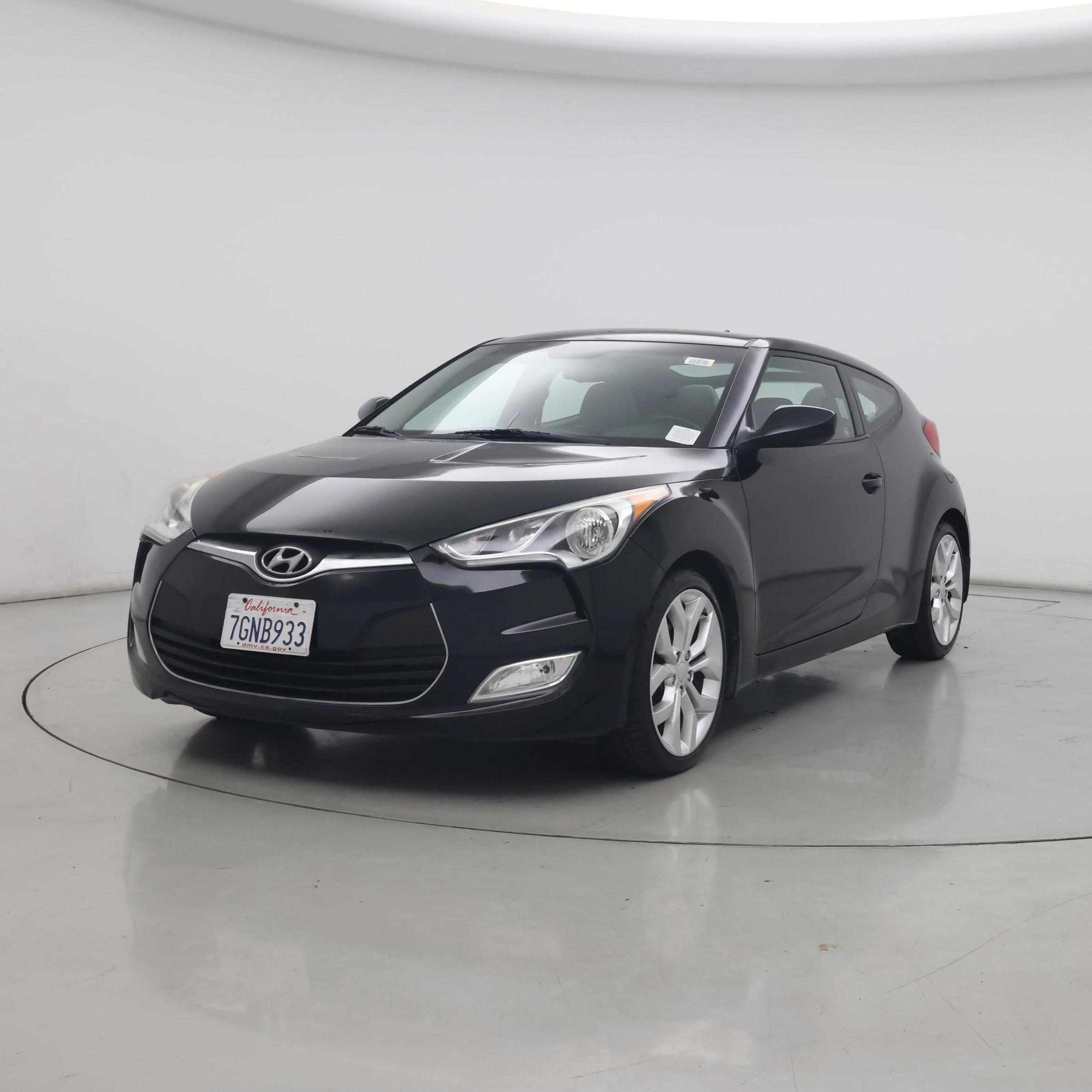 Thumbnail: 2013 Hyundai Veloster - 4