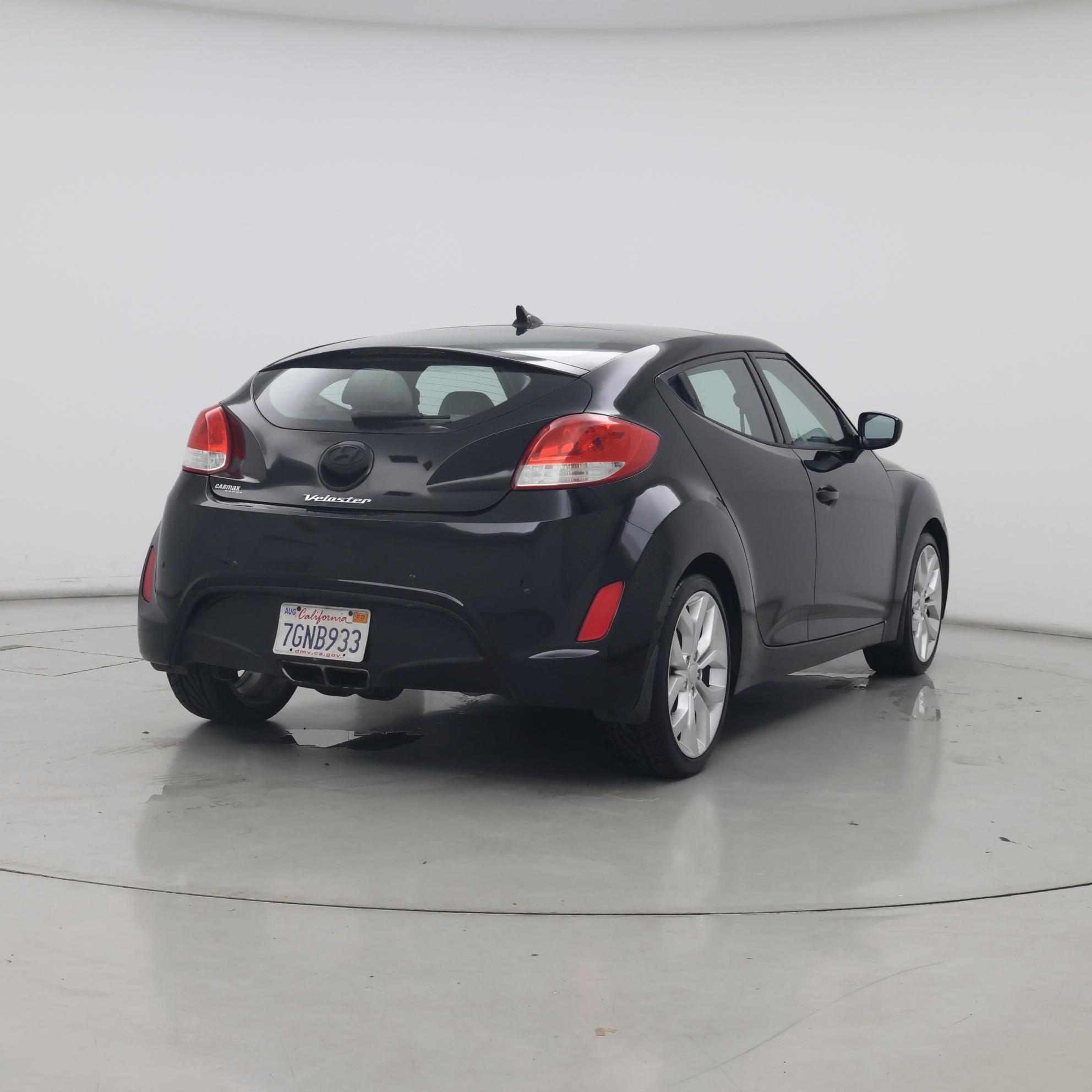 Thumbnail: 2013 Hyundai Veloster - 8