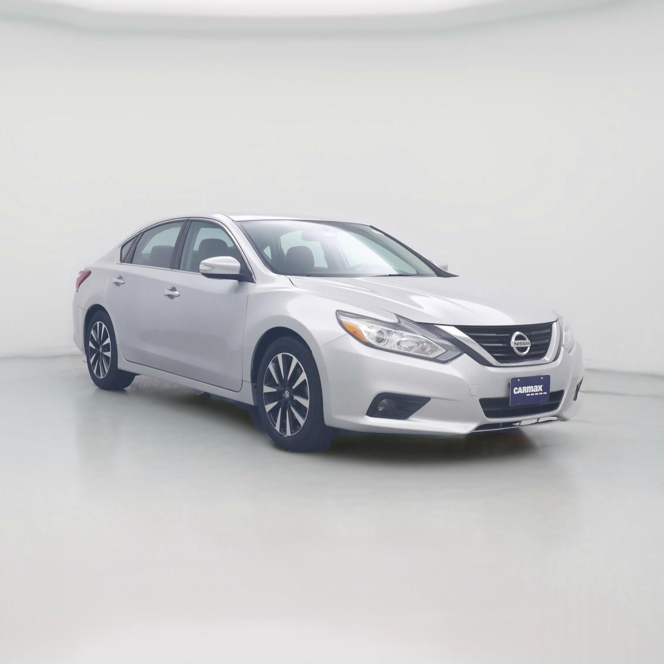 Thumbnail: 2018 Nissan Altima - 1